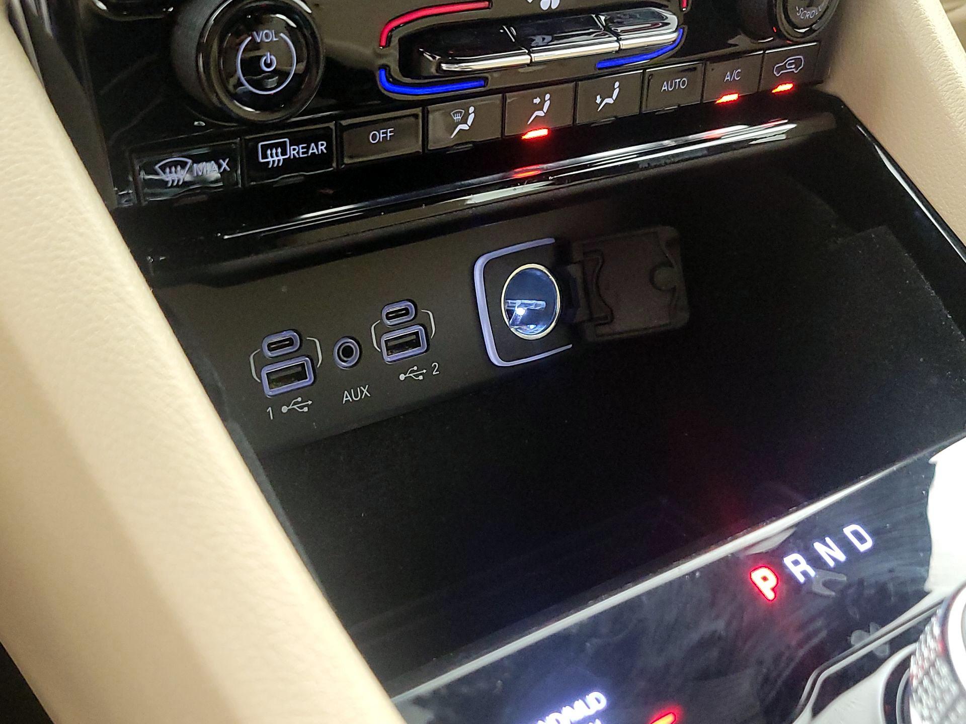 Thumbnail: 2023 Jeep Grand Cherokee L - 18