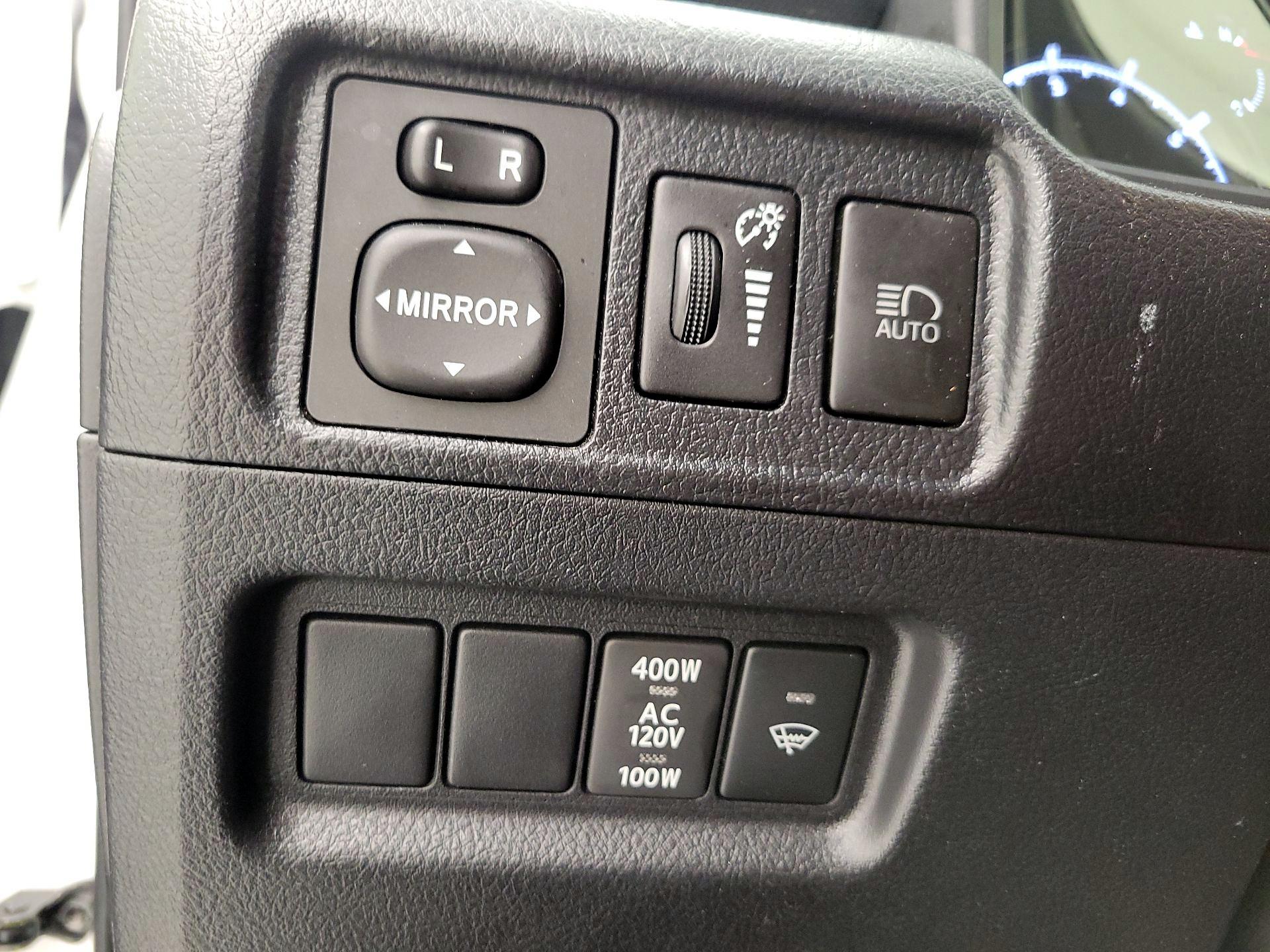 Thumbnail: 2024 Toyota 4Runner - 13