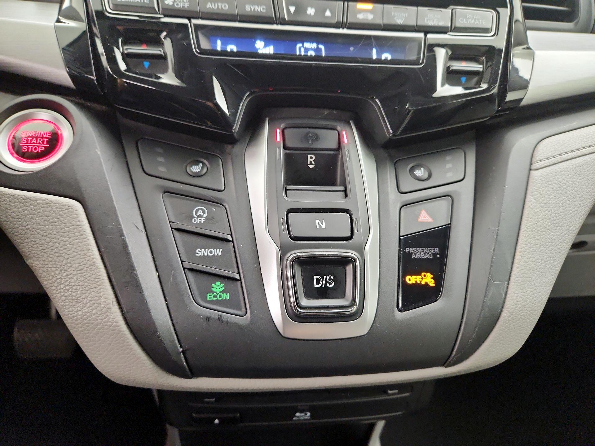 Thumbnail: 2019 Honda Odyssey - 18