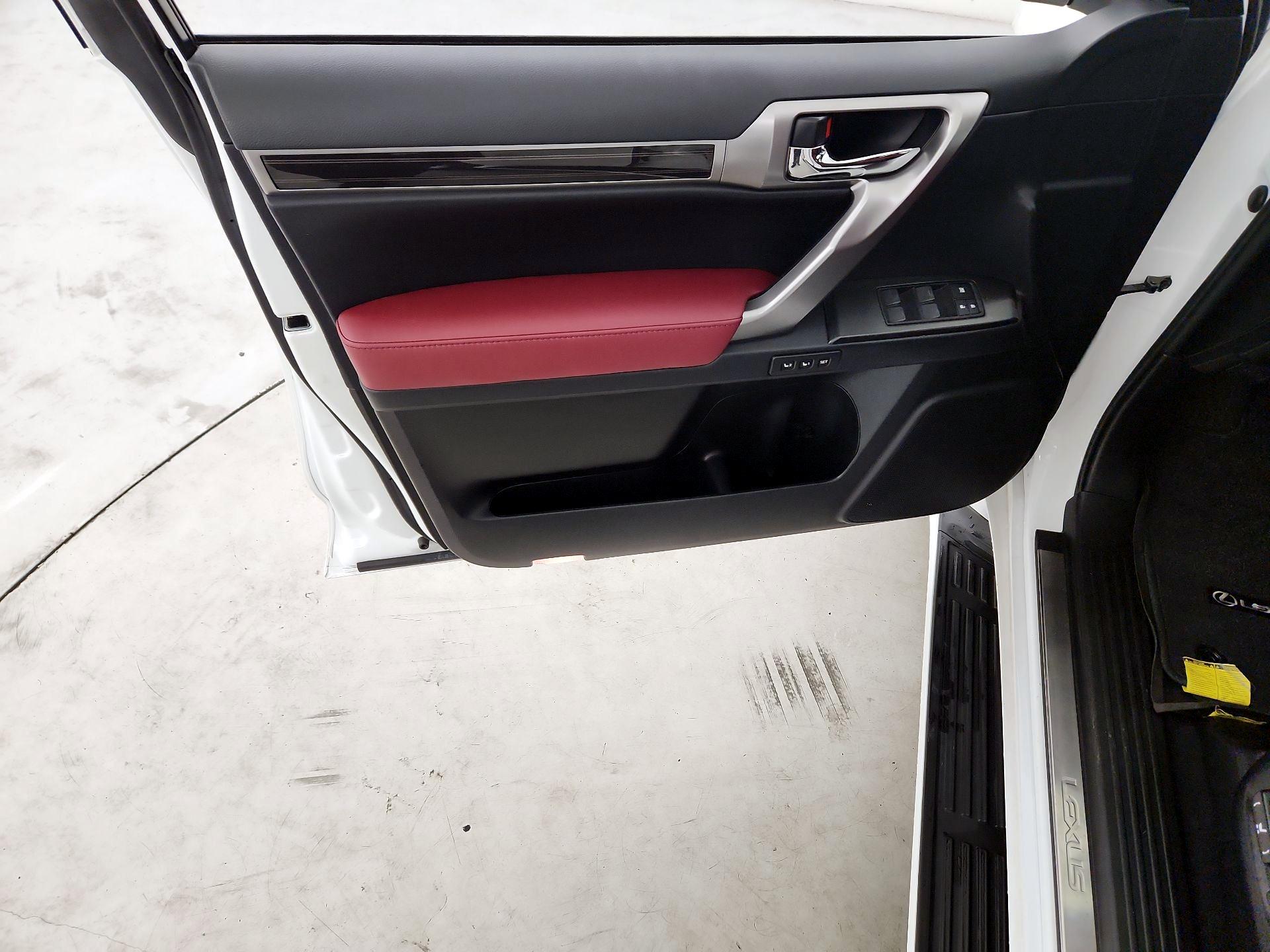 Thumbnail: 2022 Lexus GX - 12