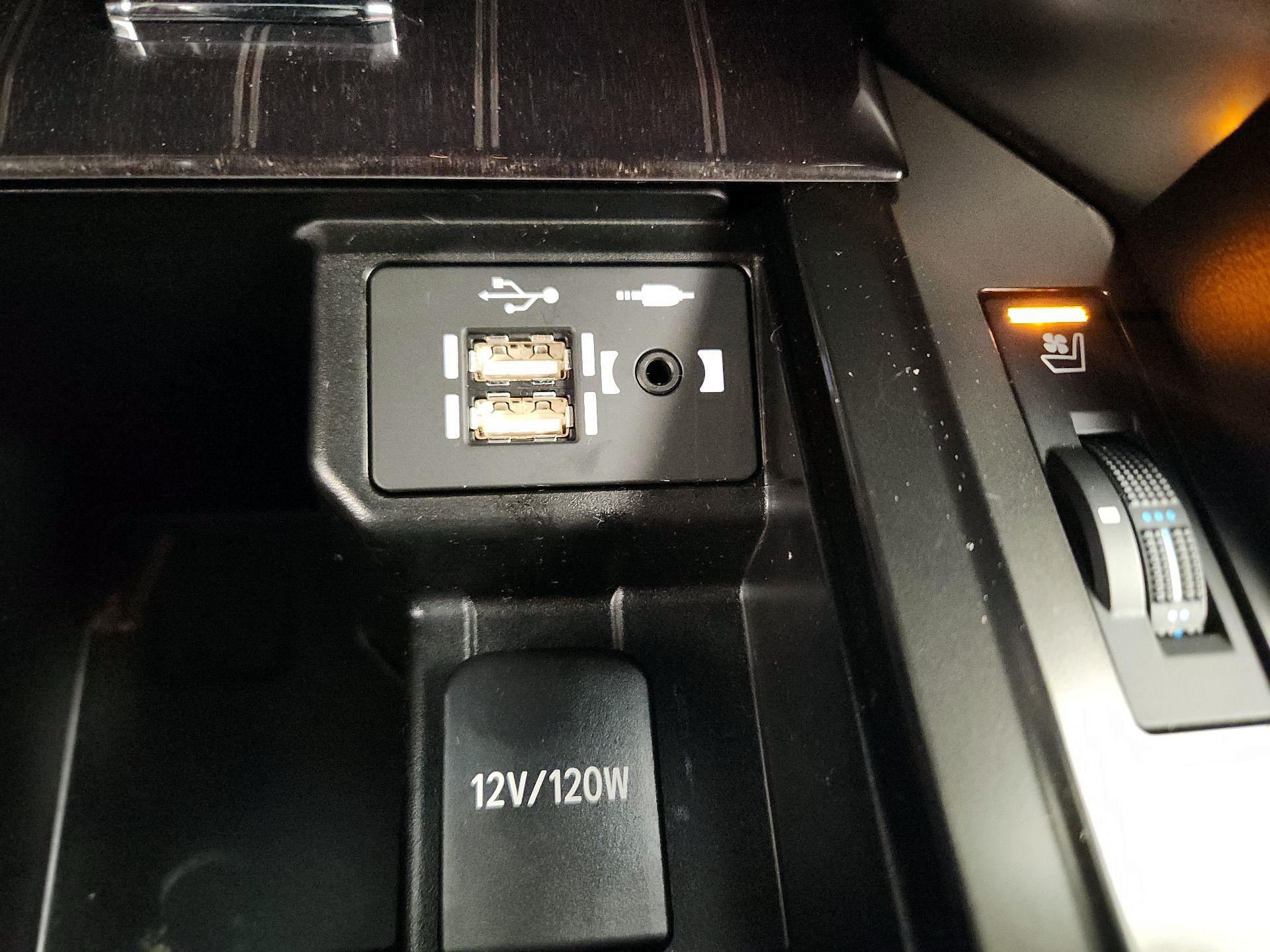 Thumbnail: 2022 Lexus GX - 19