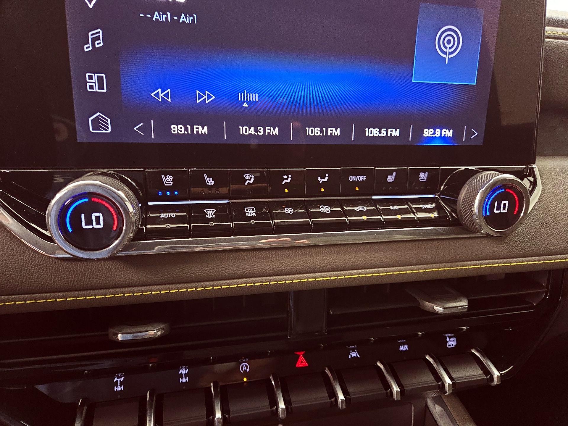 Thumbnail: 2026 Chevrolet Colorado - 16