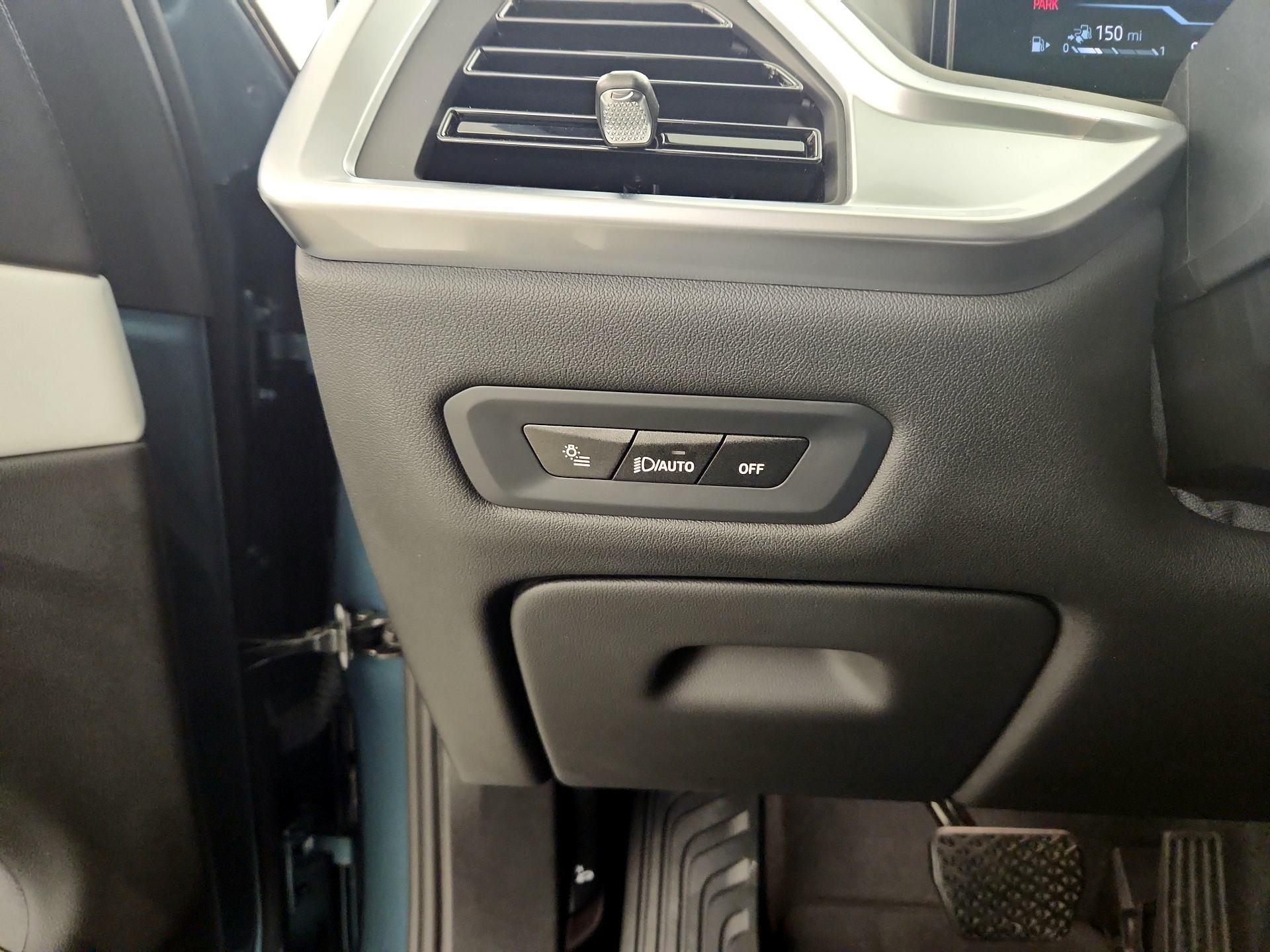 Thumbnail: 2024 BMW X5 - 13