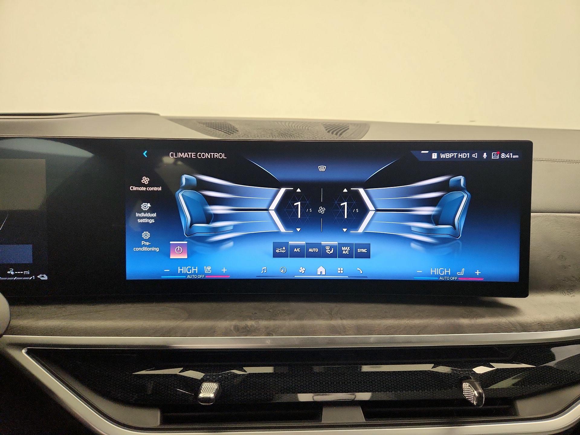 Thumbnail: 2024 BMW X5 - 17