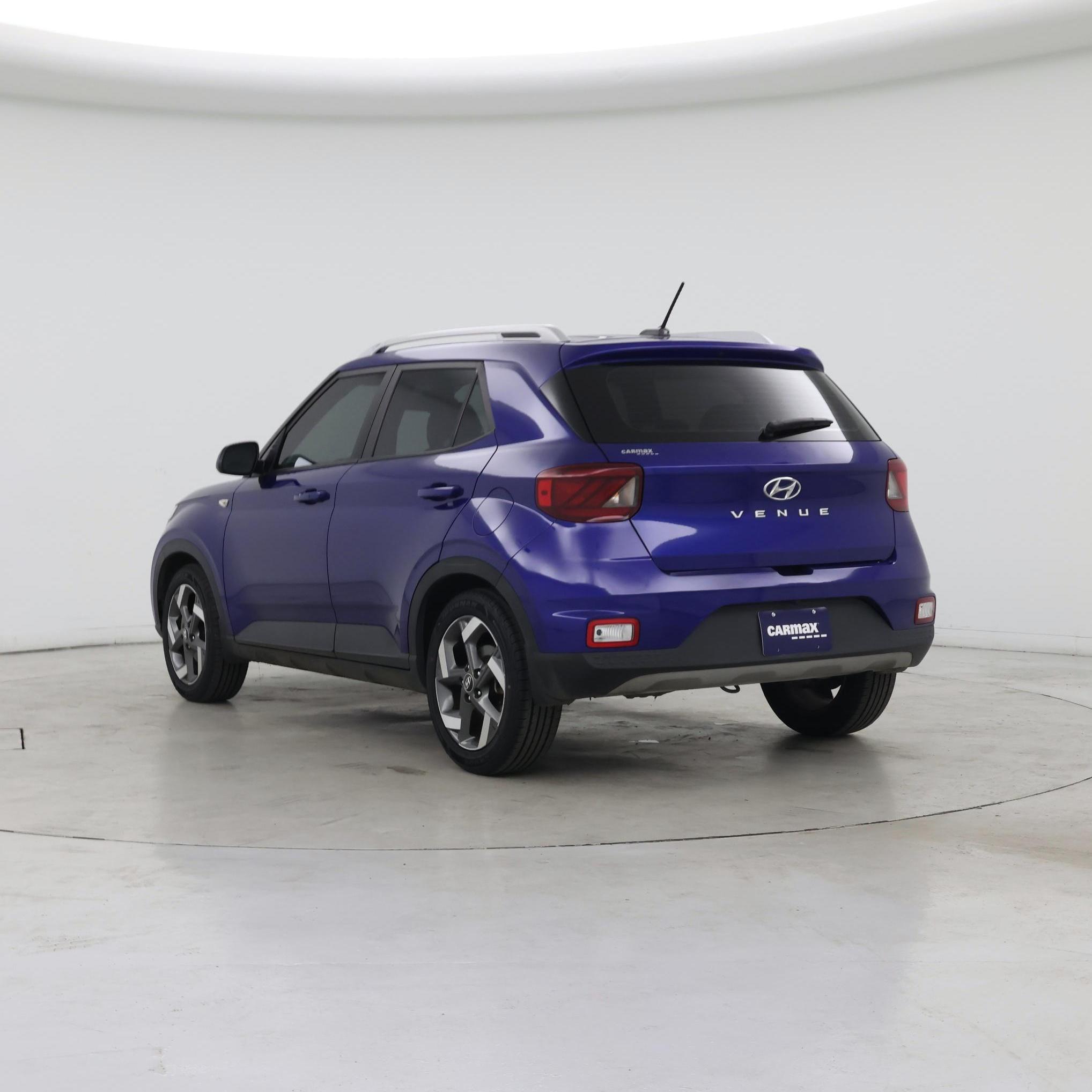 Thumbnail: 2023 Hyundai Venue - 2