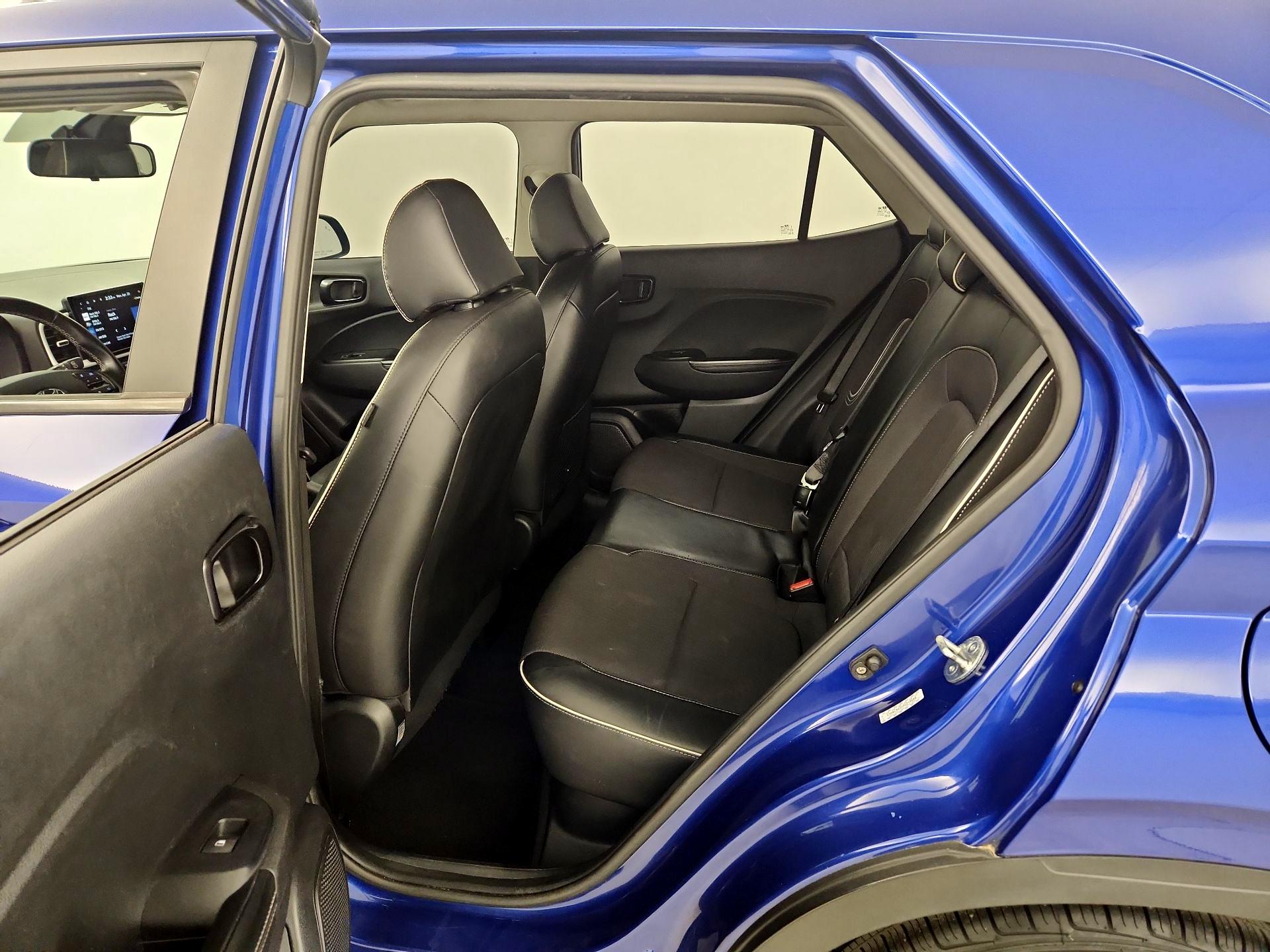 Thumbnail: 2023 Hyundai Venue - 19