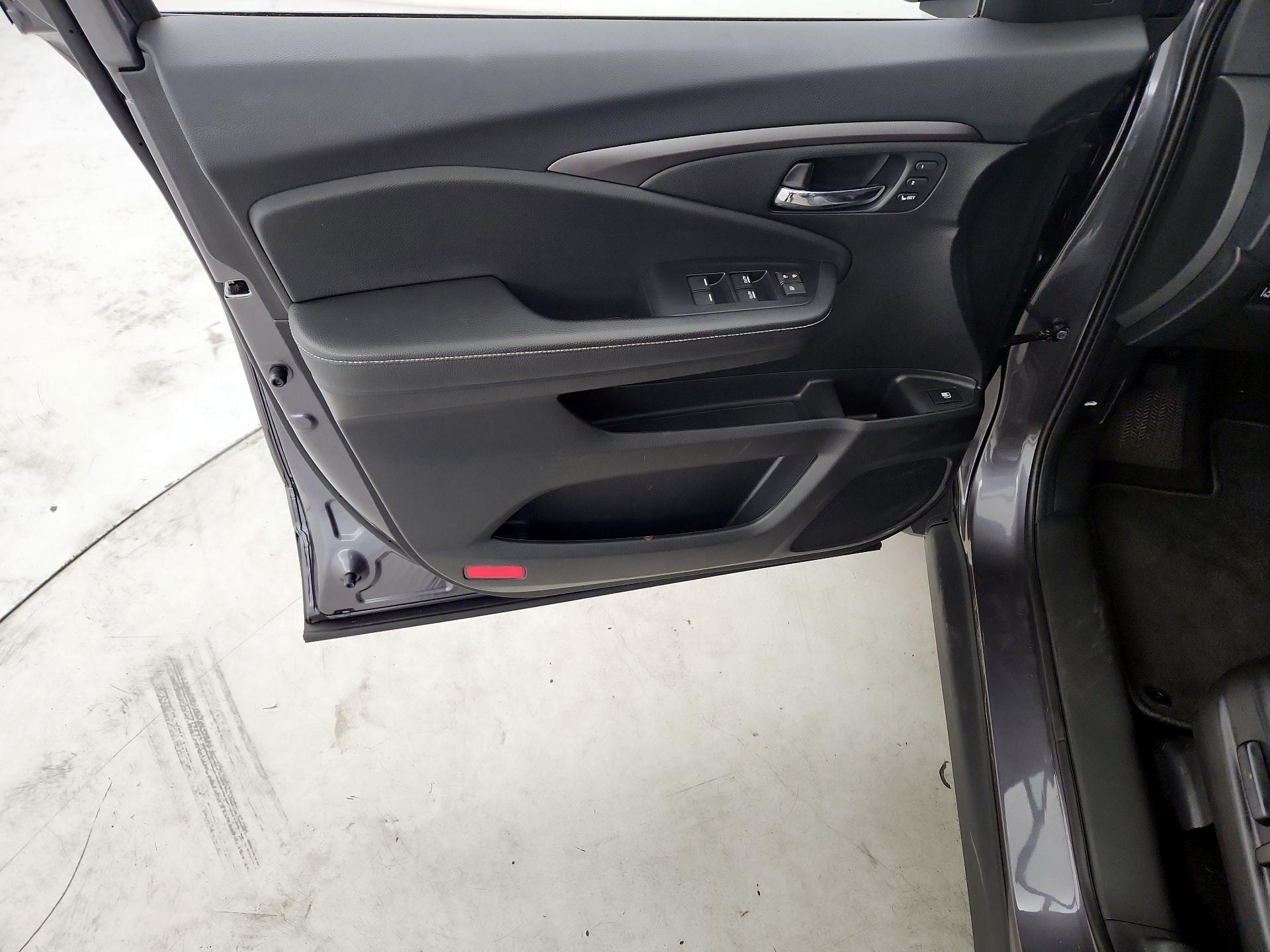 Thumbnail: 2021 Honda Ridgeline - 12