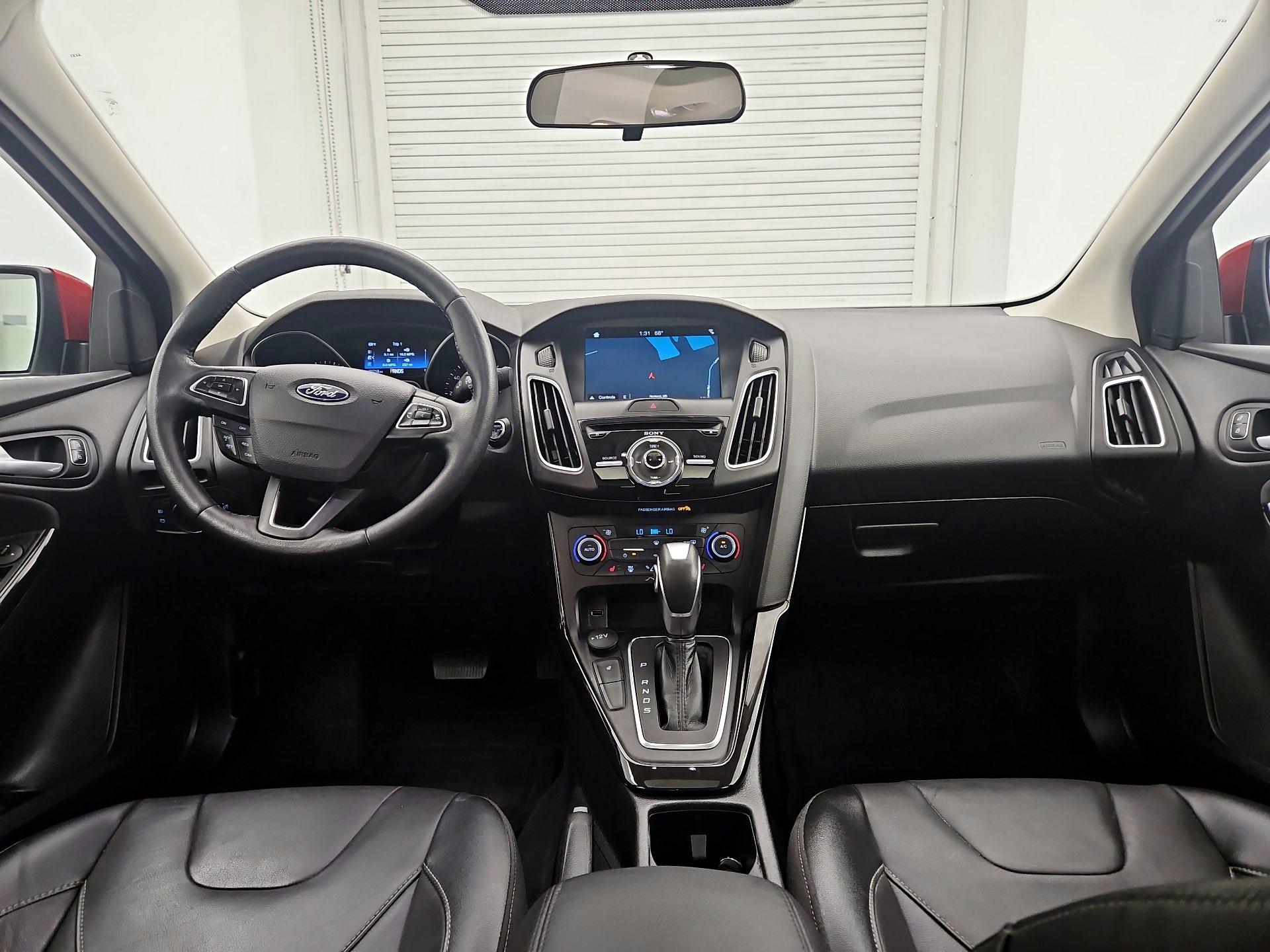 Thumbnail: 2018 Ford Focus - 9