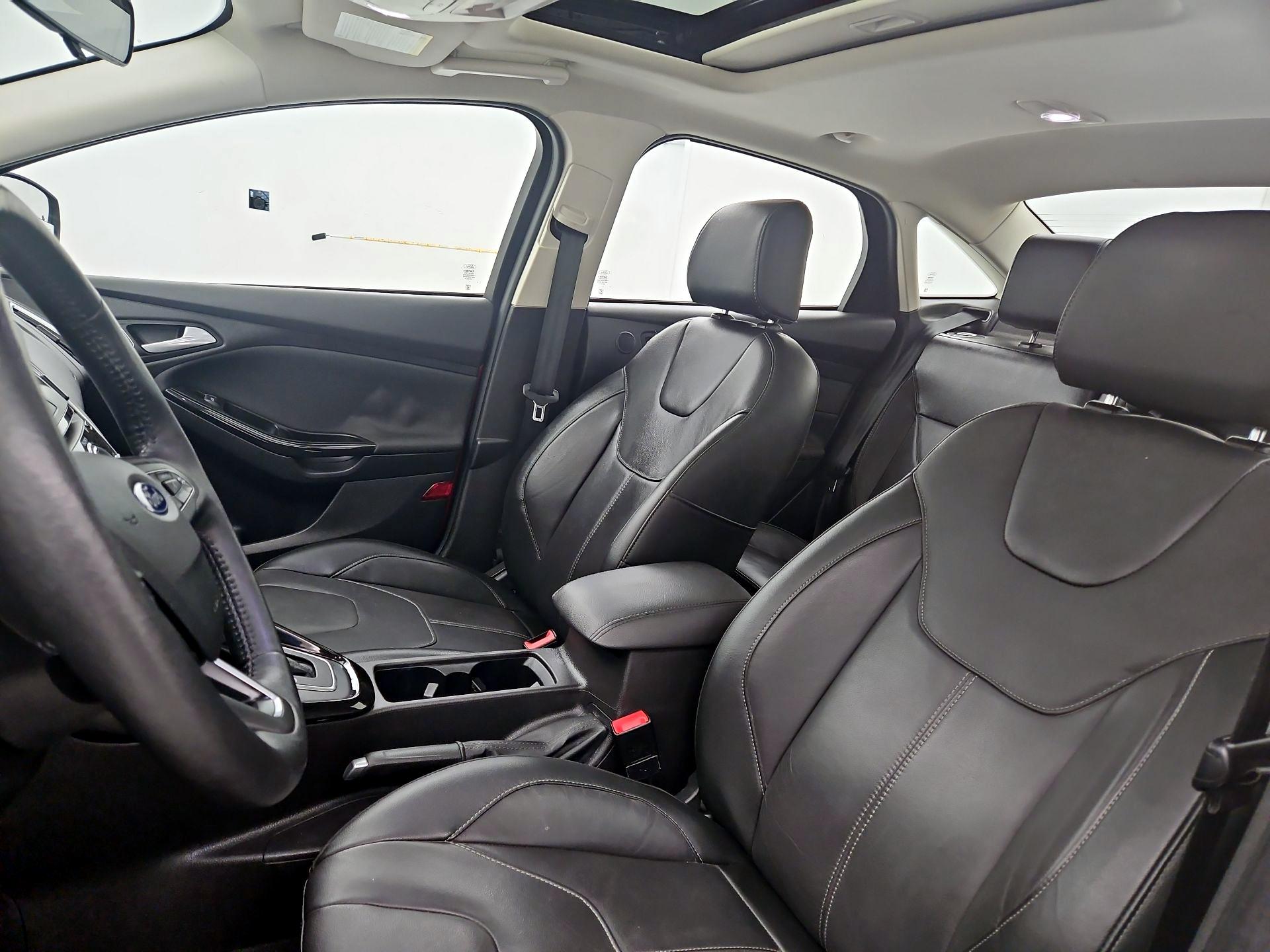 Thumbnail: 2018 Ford Focus - 11