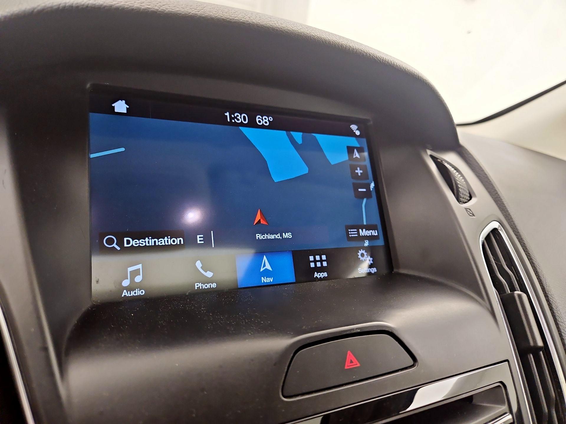 Thumbnail: 2018 Ford Focus - 14