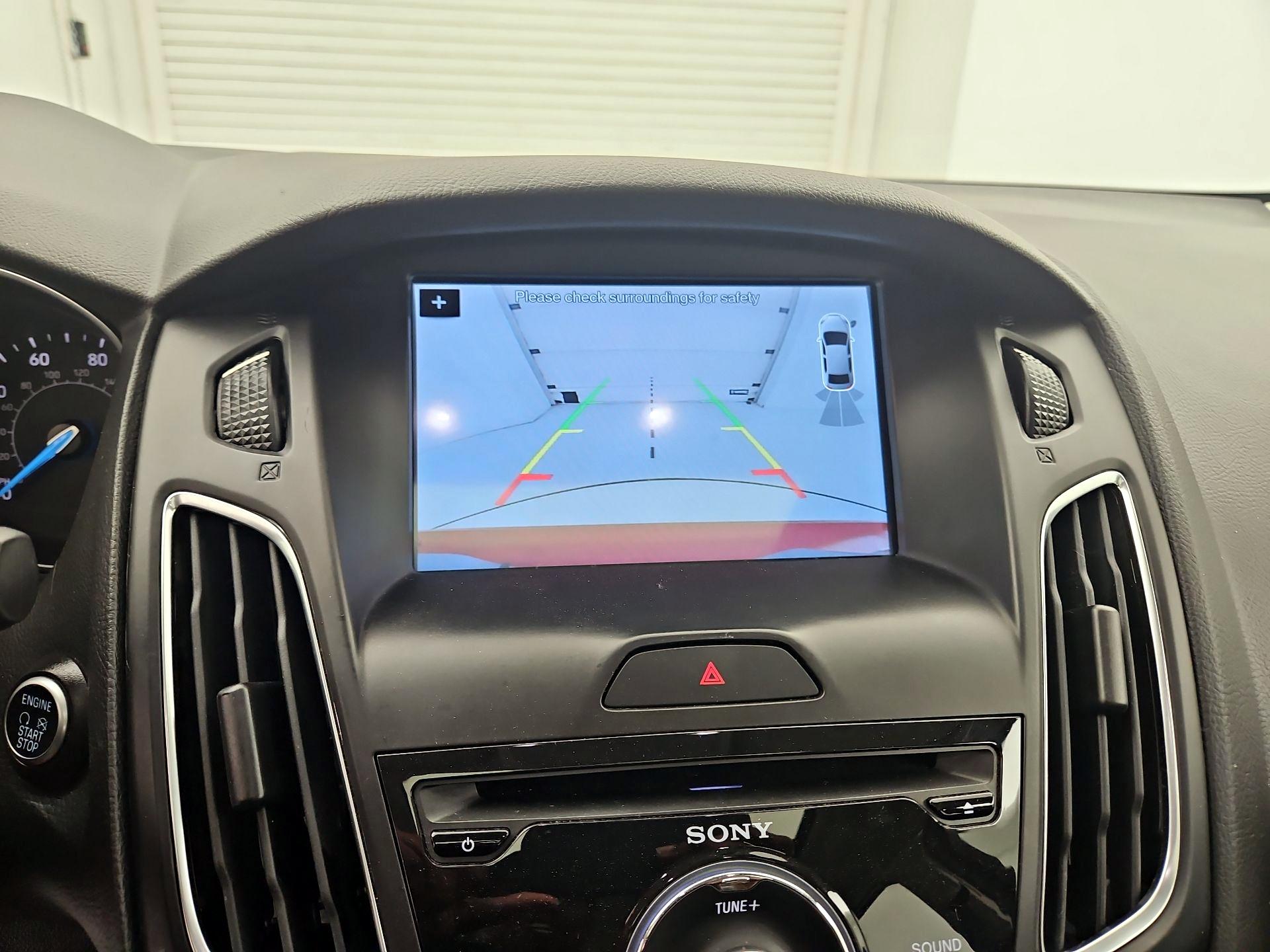 Thumbnail: 2018 Ford Focus - 15