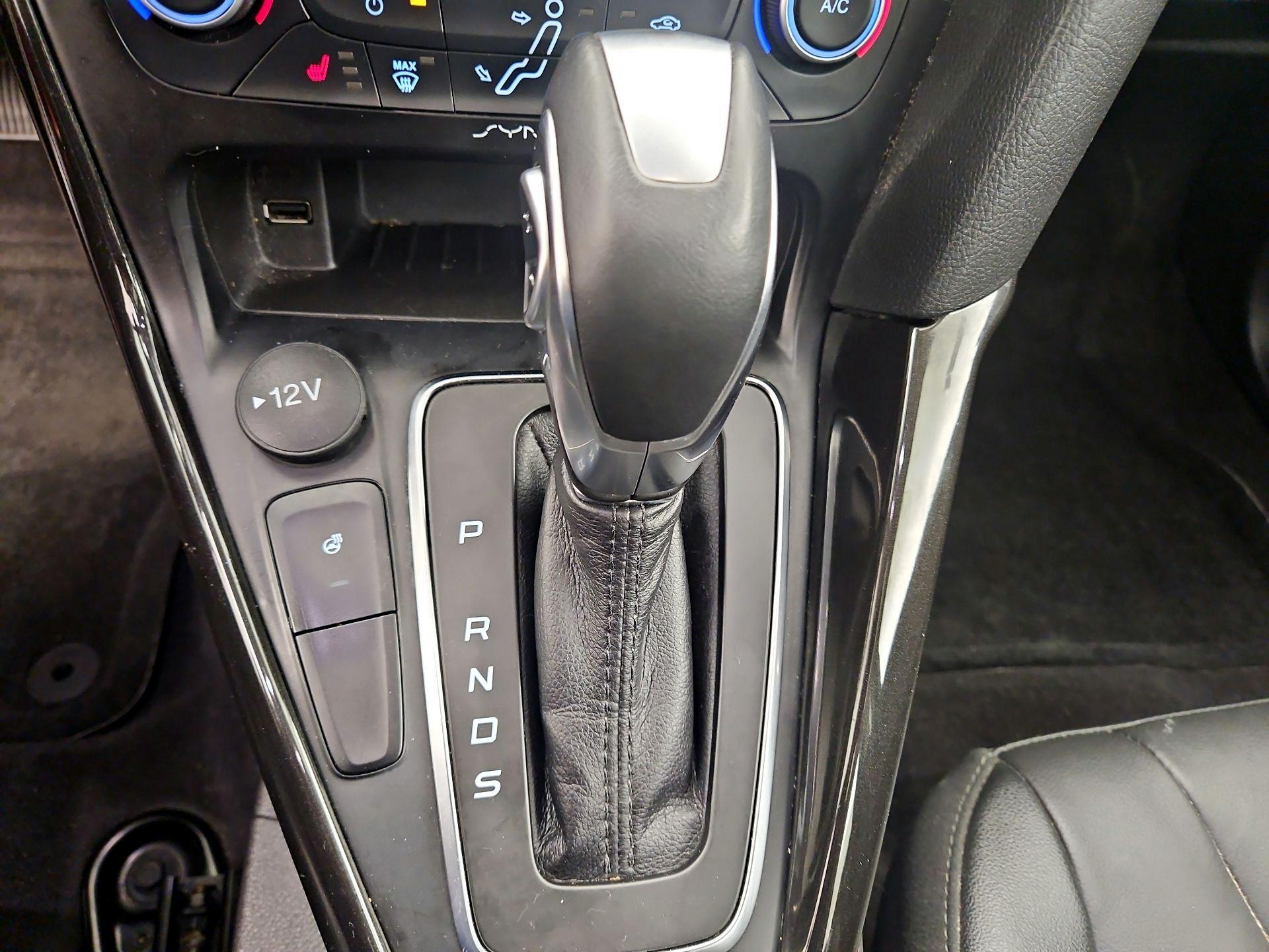 Thumbnail: 2018 Ford Focus - 18