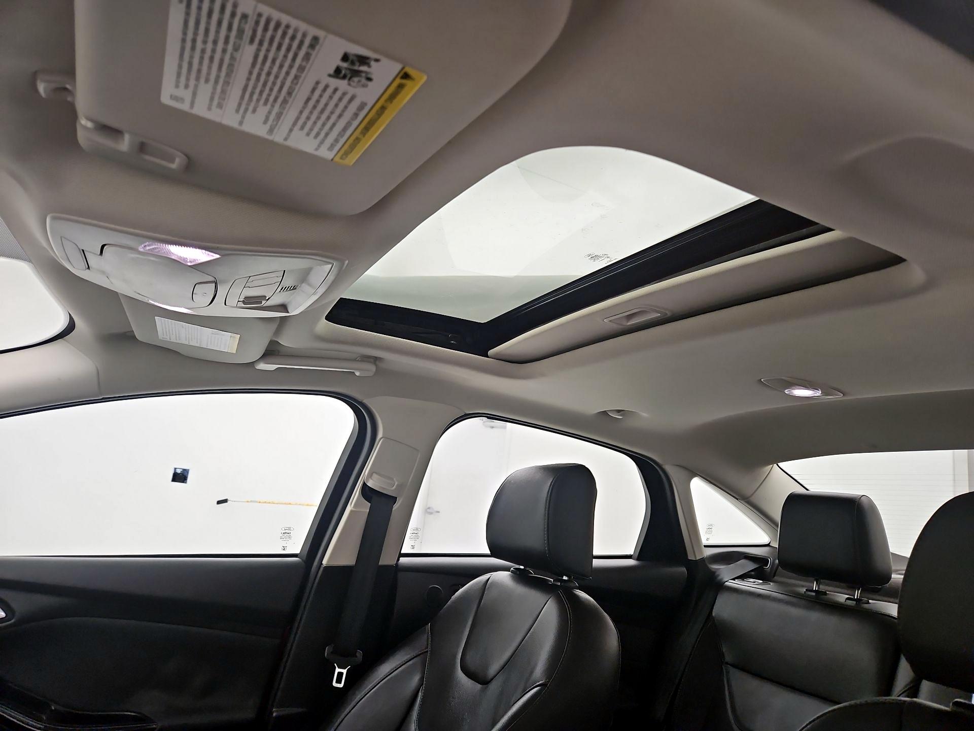 Thumbnail: 2018 Ford Focus - 20