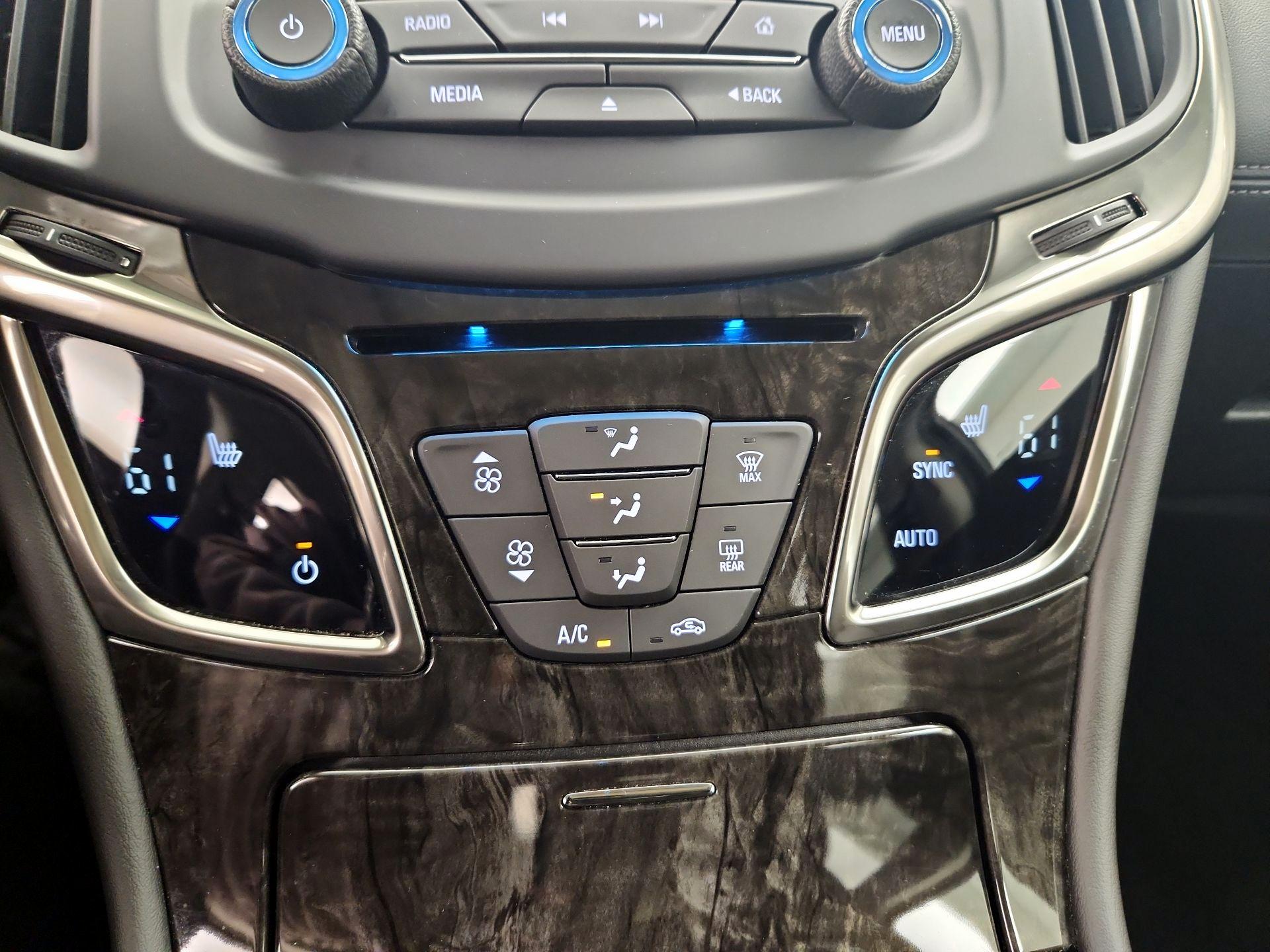 Thumbnail: 2015 Buick LaCrosse - 17