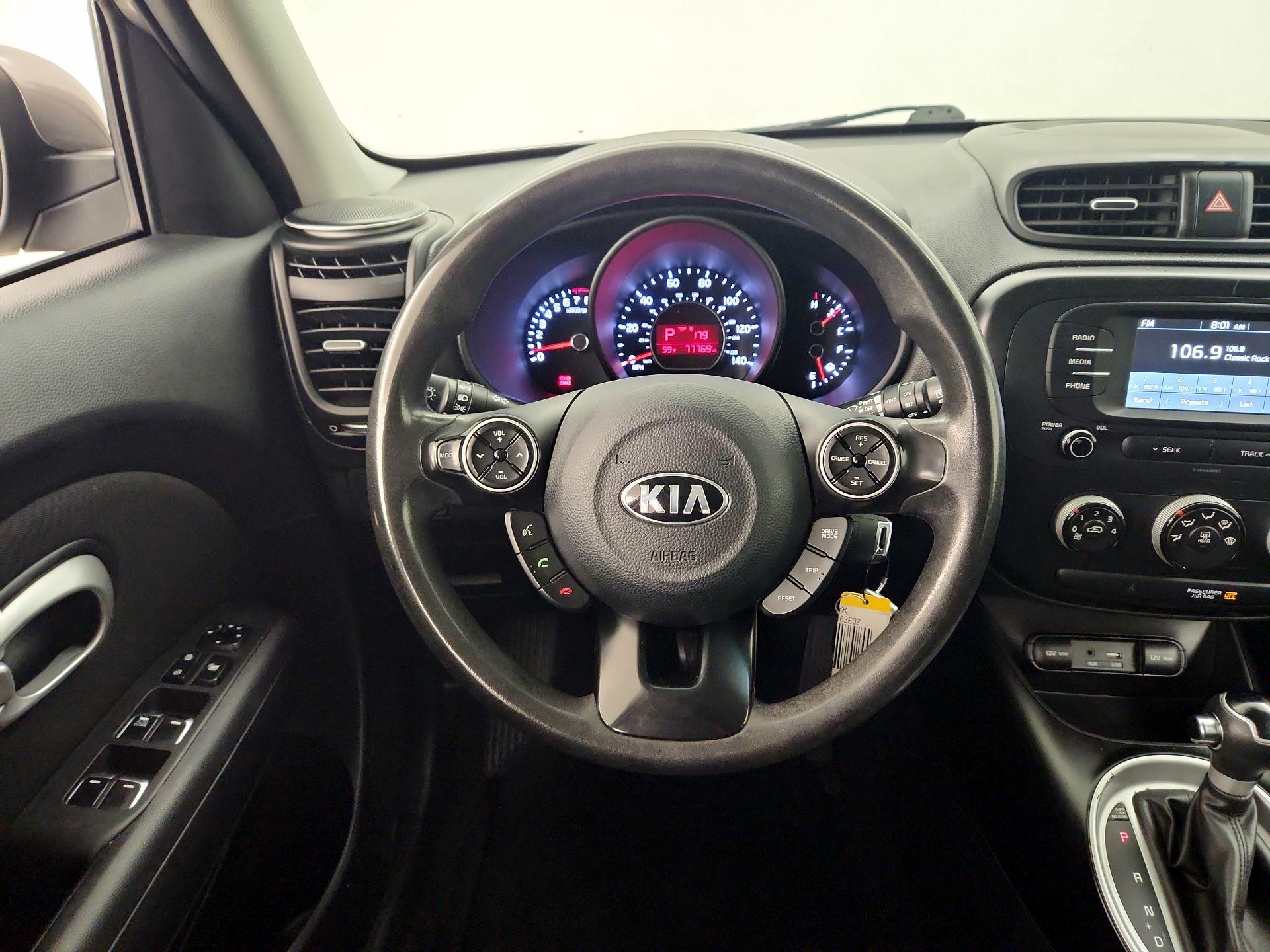 Thumbnail: 2019 Kia Soul - 10