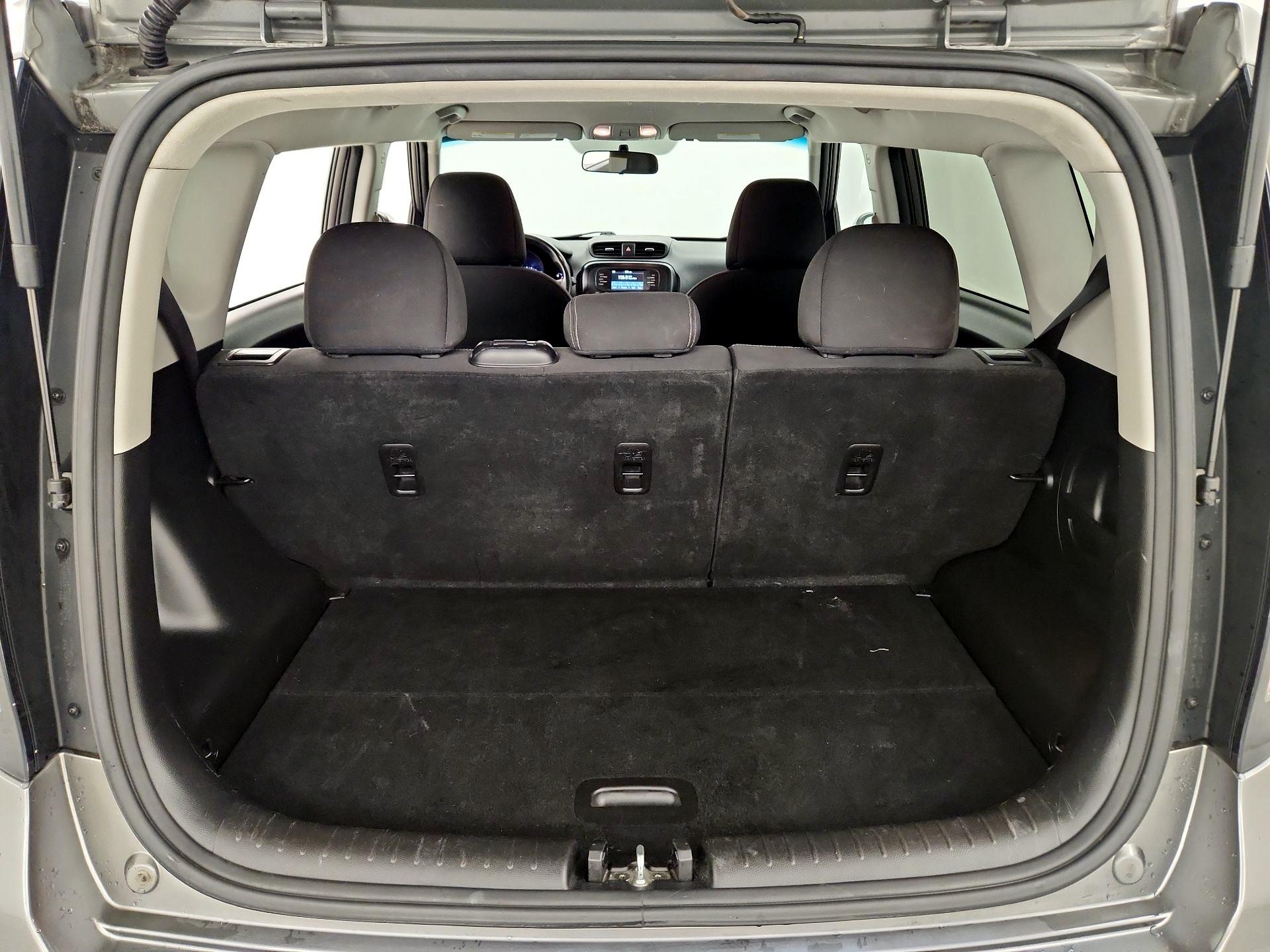 Thumbnail: 2019 Kia Soul - 20