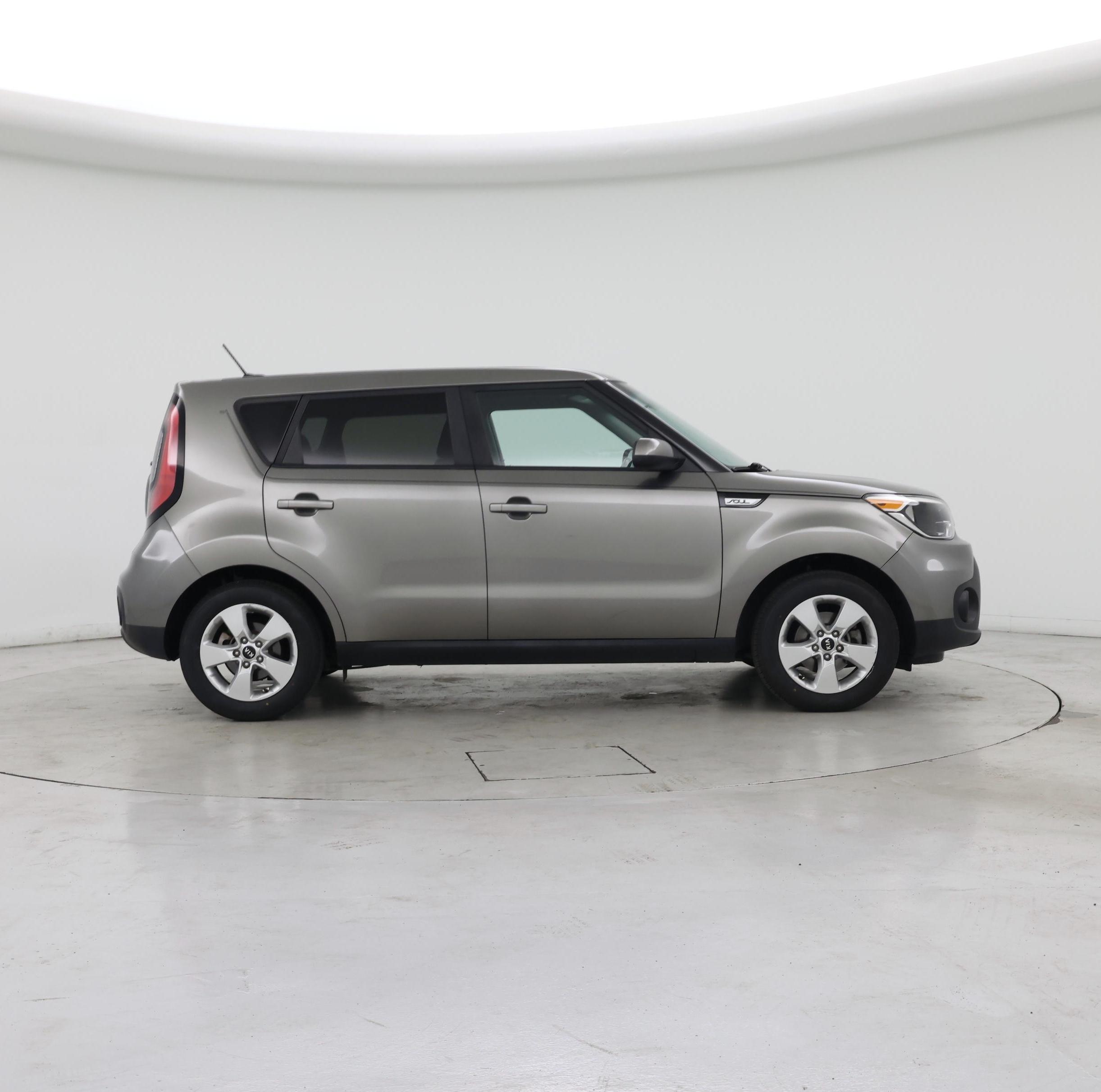 Thumbnail: 2019 Kia Soul - 7