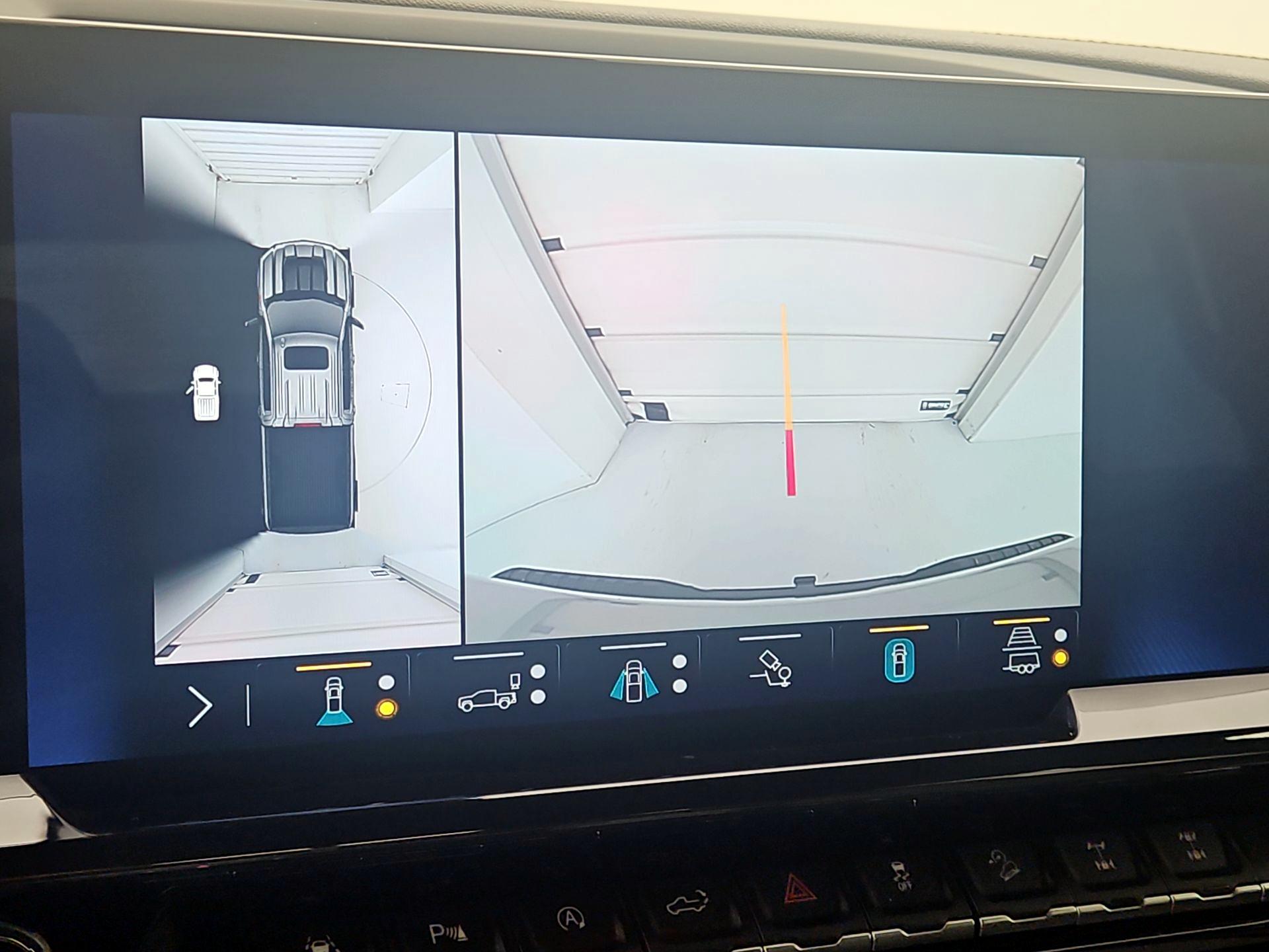 Thumbnail: 2023 Chevrolet Silverado 1500 - 14