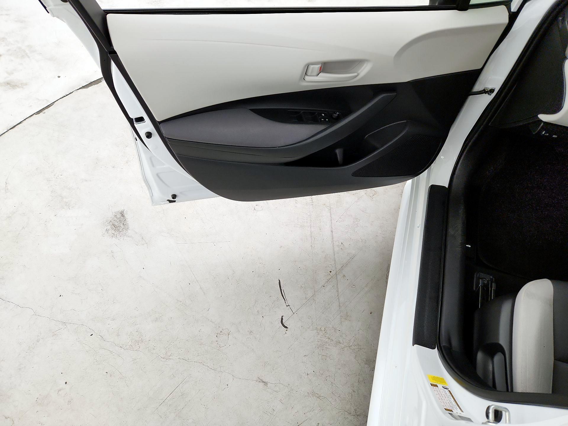 Thumbnail: 2024 Toyota Corolla - 12