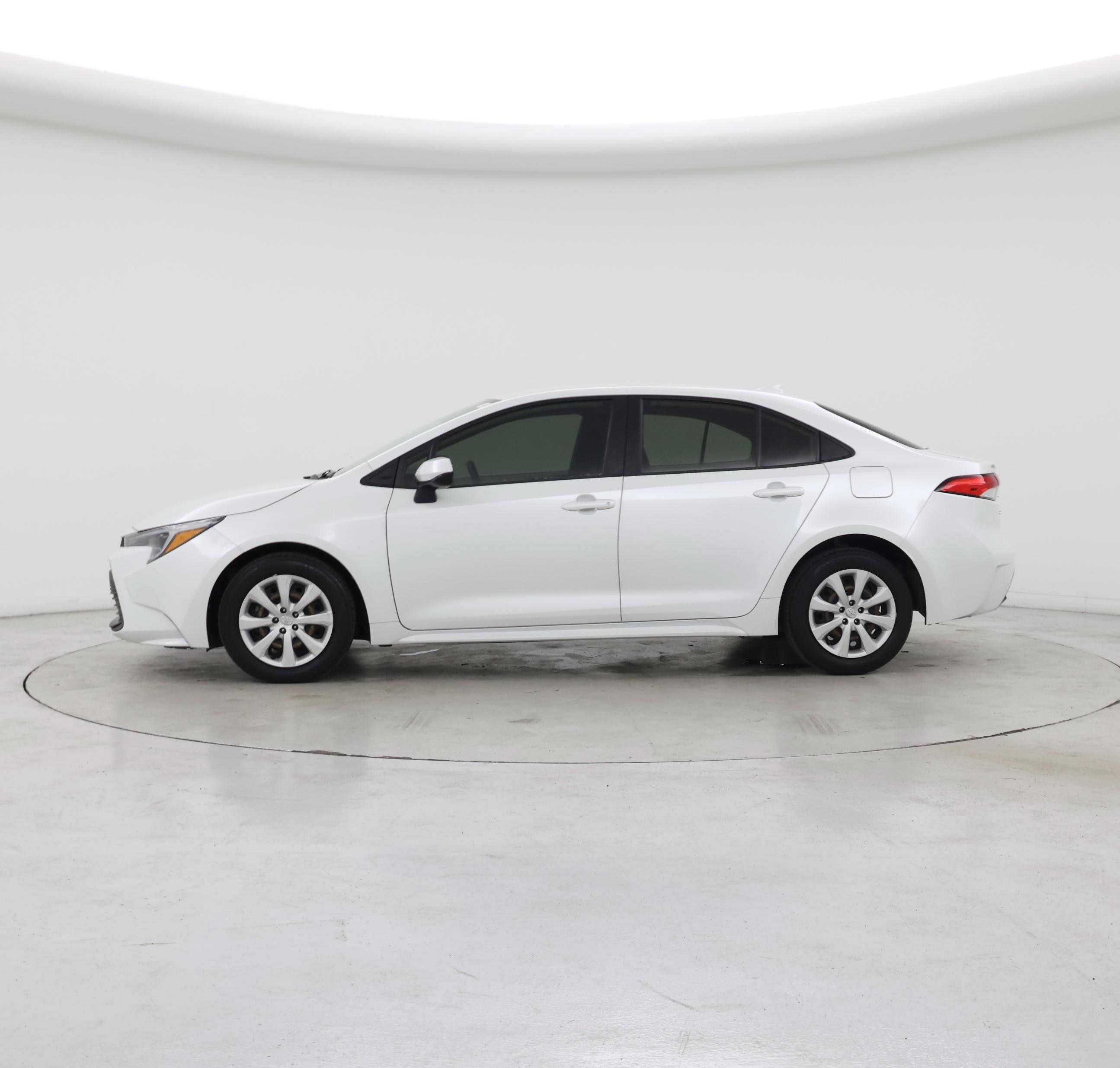 Thumbnail: 2024 Toyota Corolla - 3