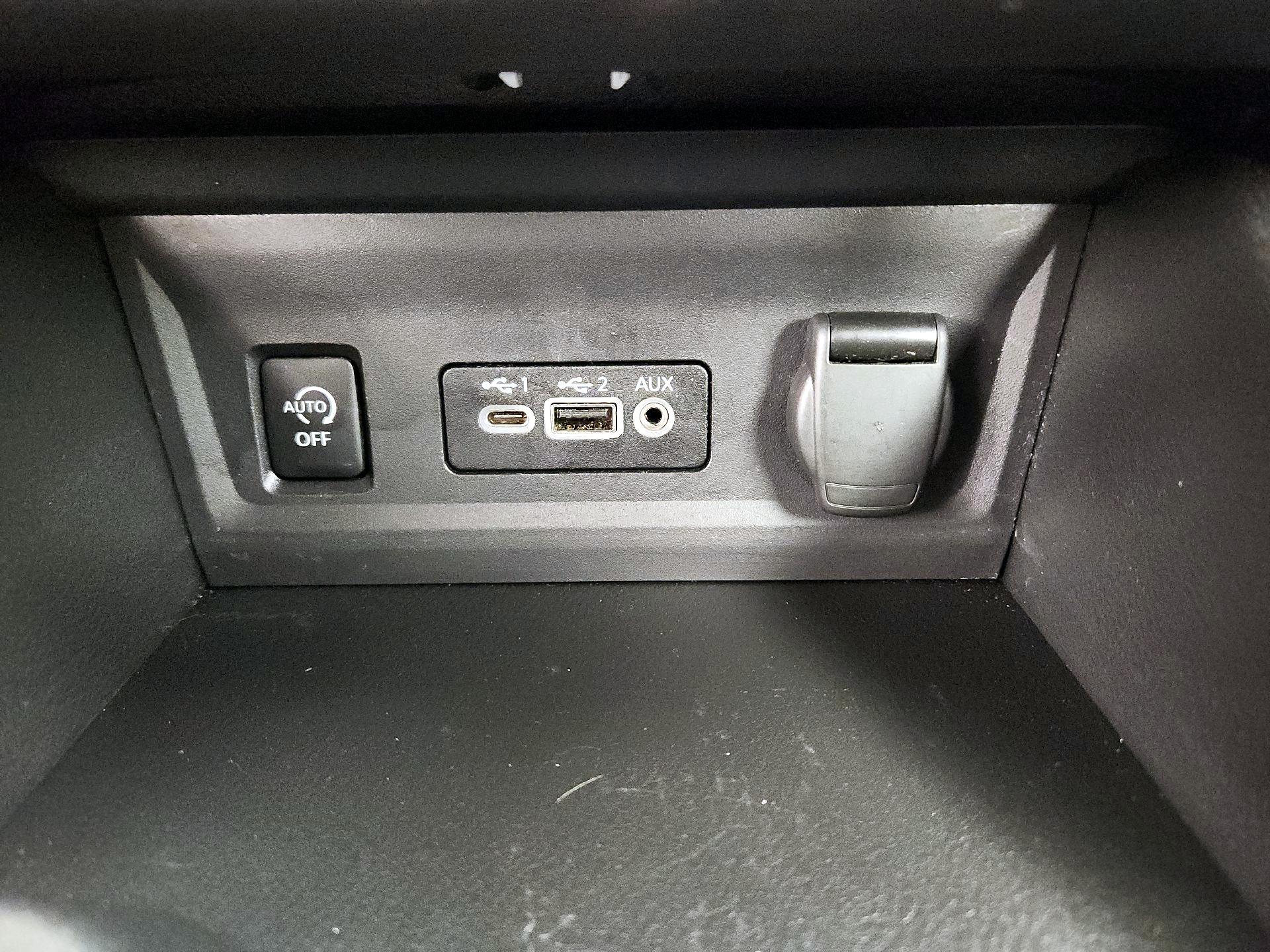 Thumbnail: 2024 Nissan Sentra - 18