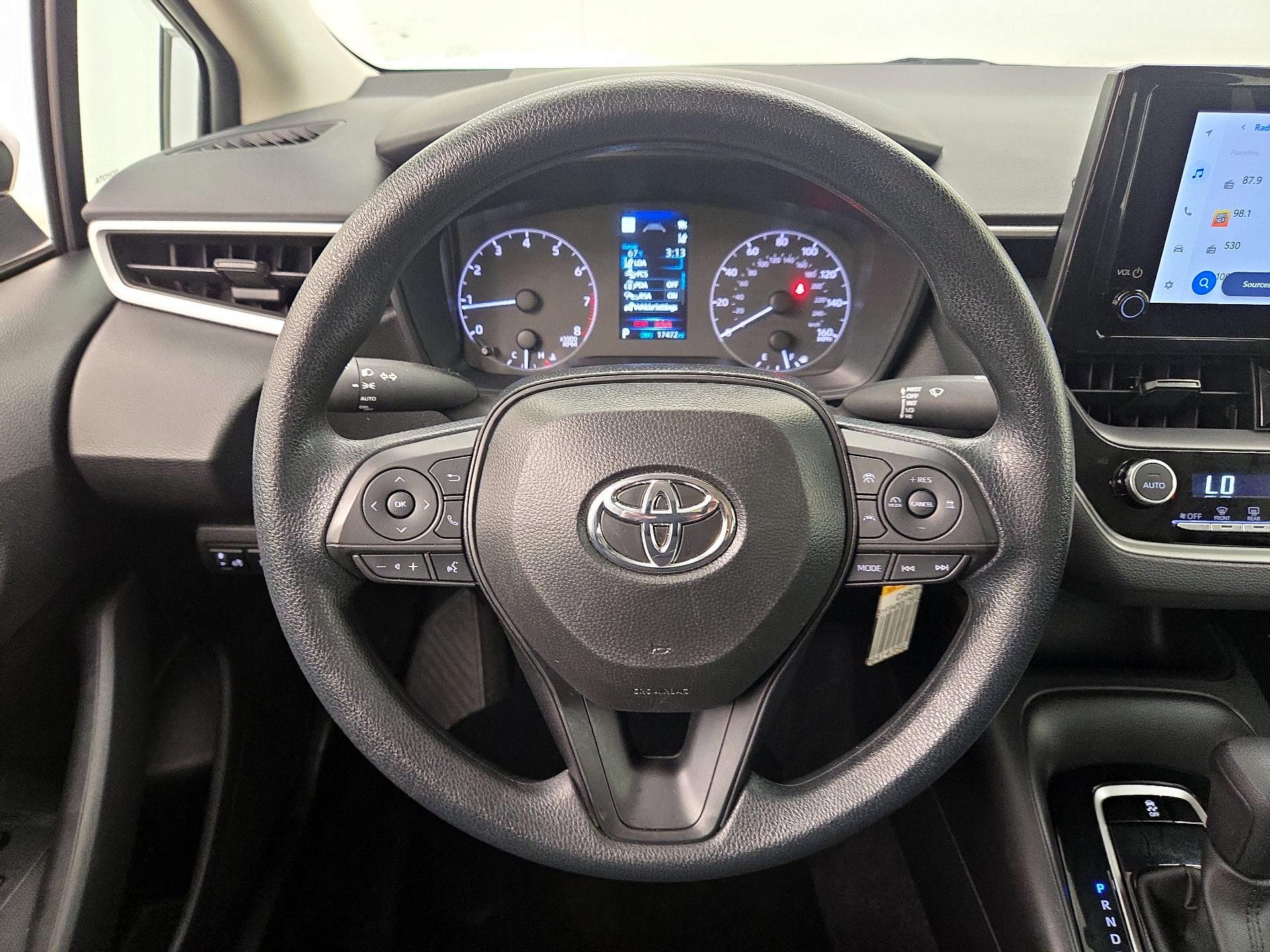 Thumbnail: 2025 Toyota Corolla - 10