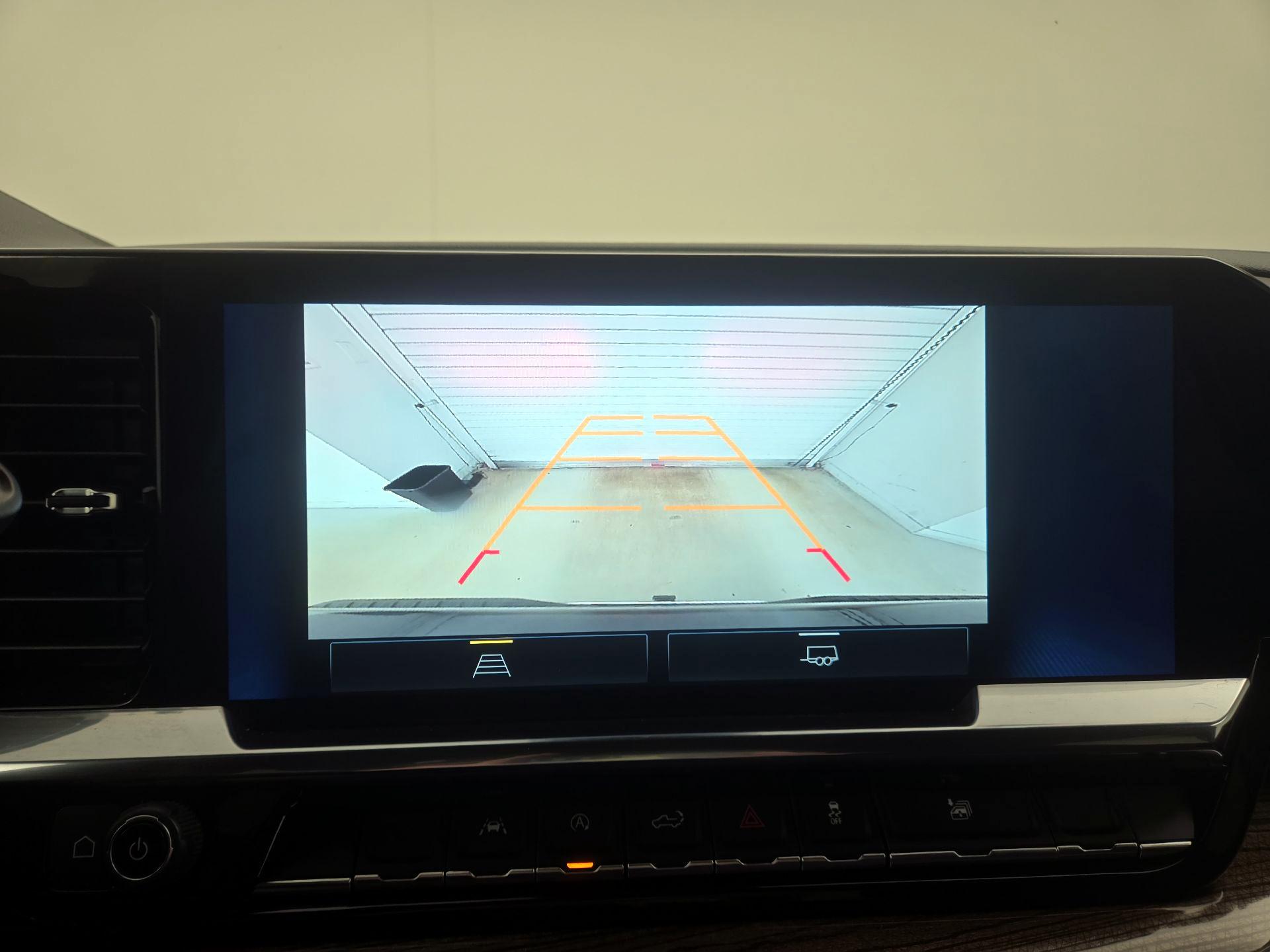 Thumbnail: 2024 Chevrolet Silverado 1500 - 14