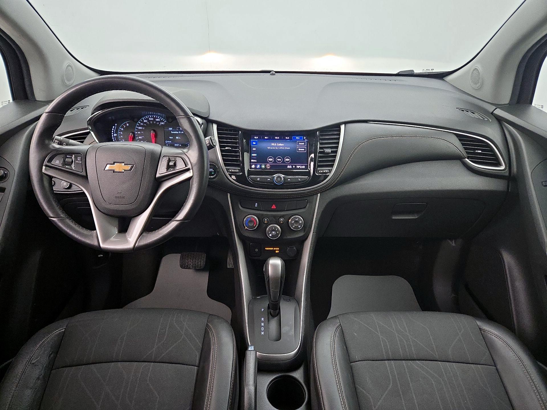Thumbnail: 2022 Chevrolet Trax - 9