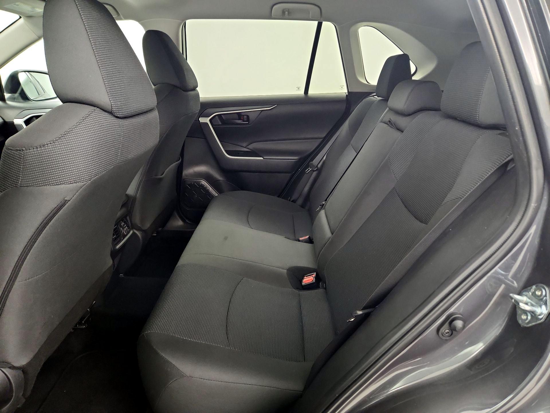 Thumbnail: 2025 Toyota RAV4 - 19