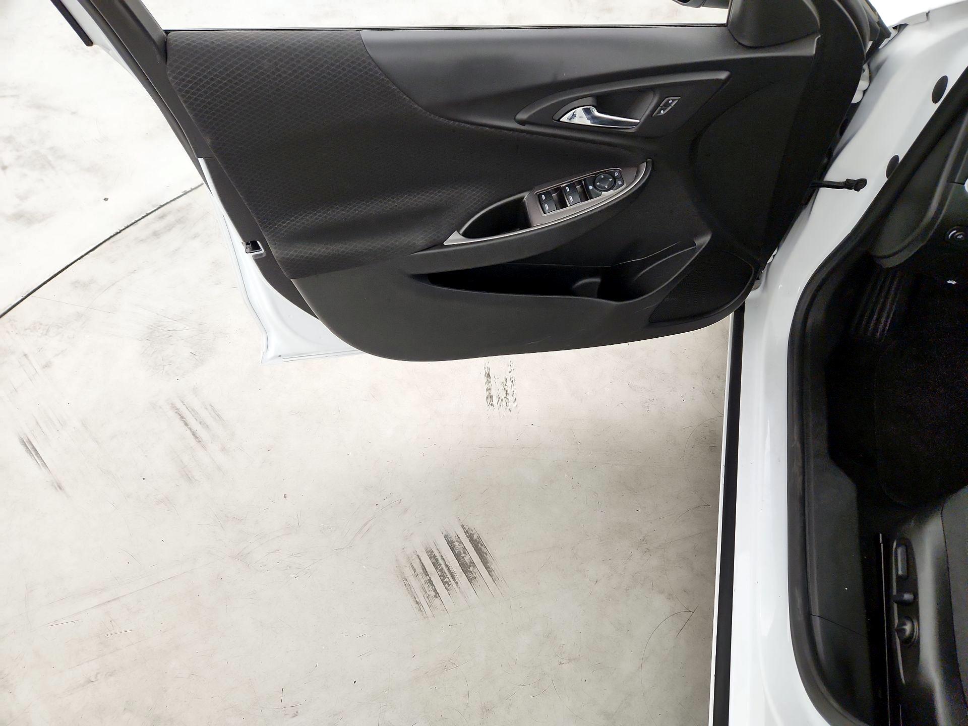 Thumbnail: 2023 Chevrolet Malibu - 12