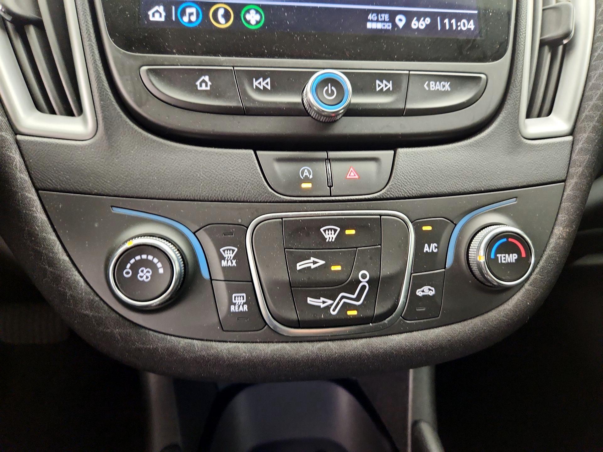 Thumbnail: 2023 Chevrolet Malibu - 16