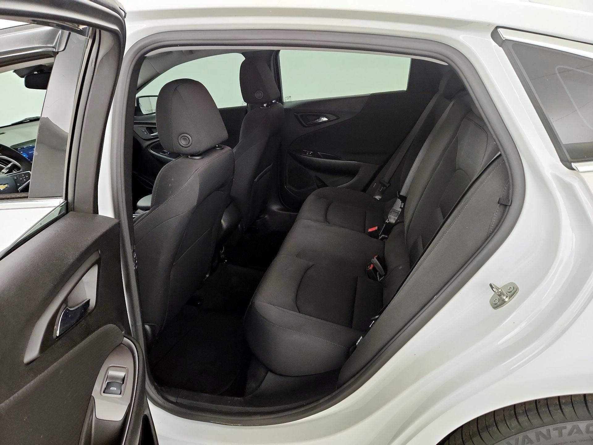 Thumbnail: 2023 Chevrolet Malibu - 19