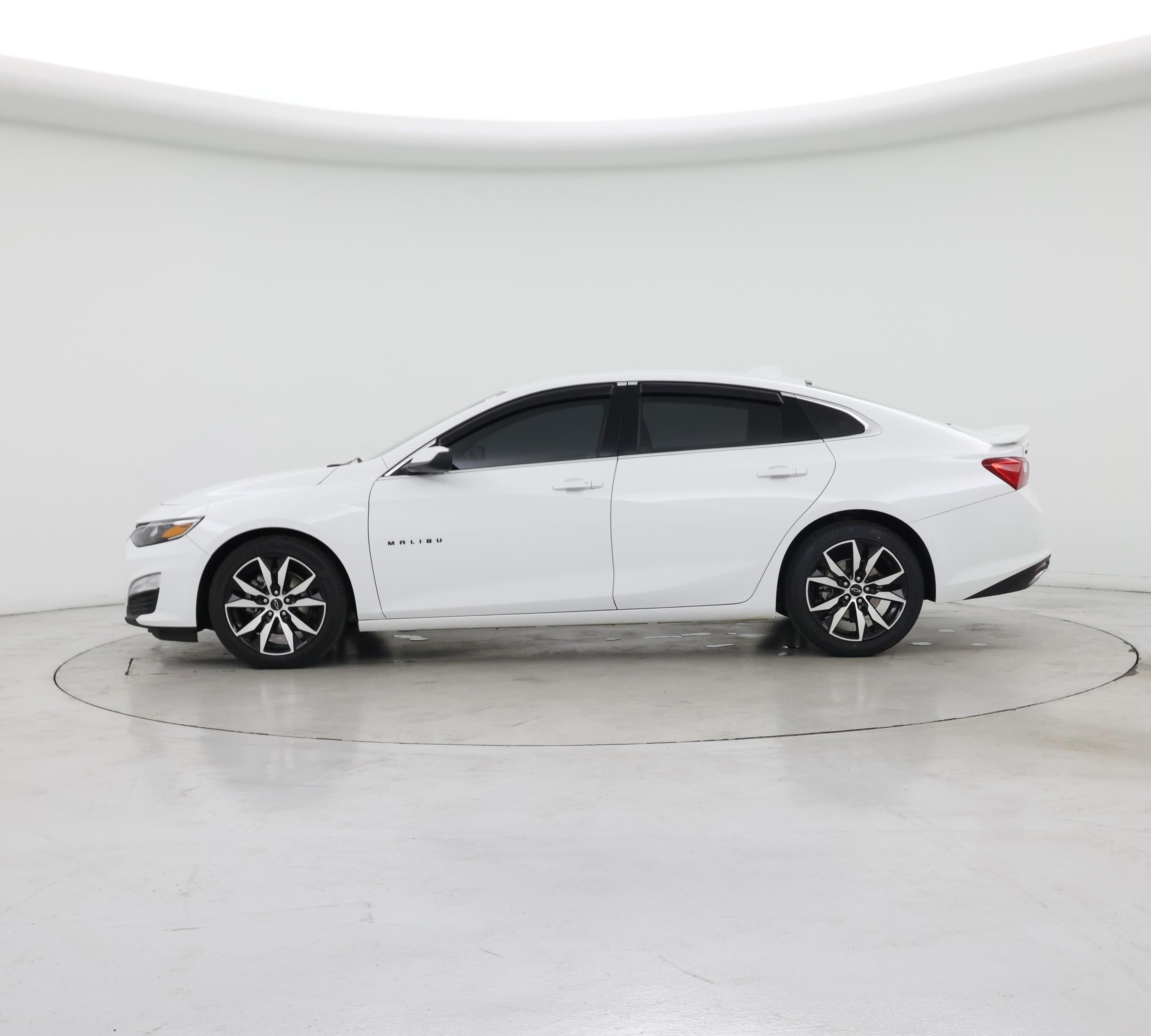 Thumbnail: 2023 Chevrolet Malibu - 3