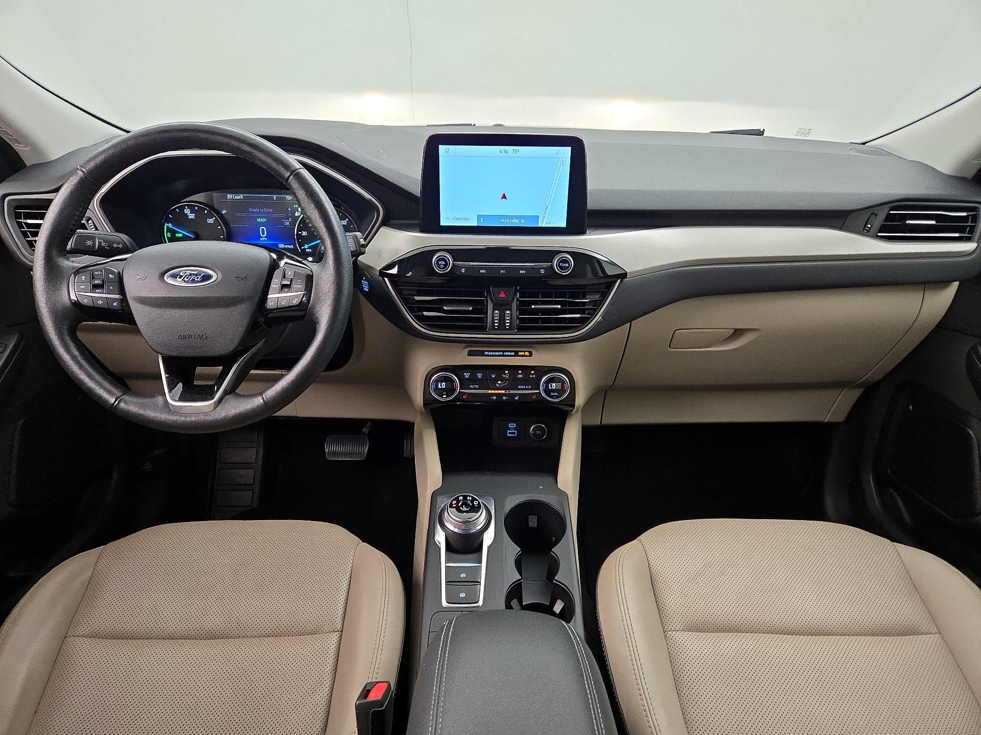 Thumbnail: 2021 Ford Escape - 9