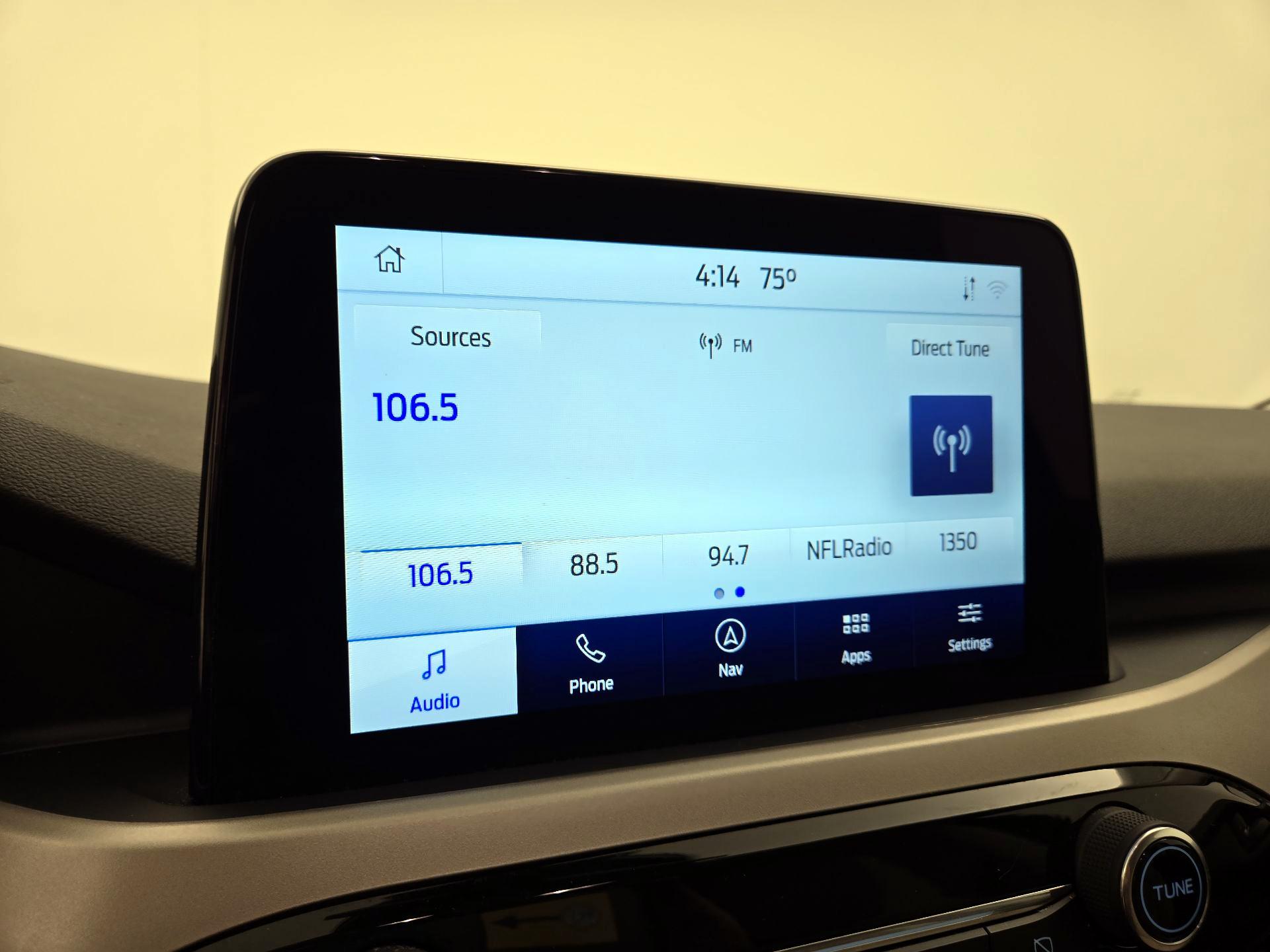 Thumbnail: 2021 Ford Escape - 16