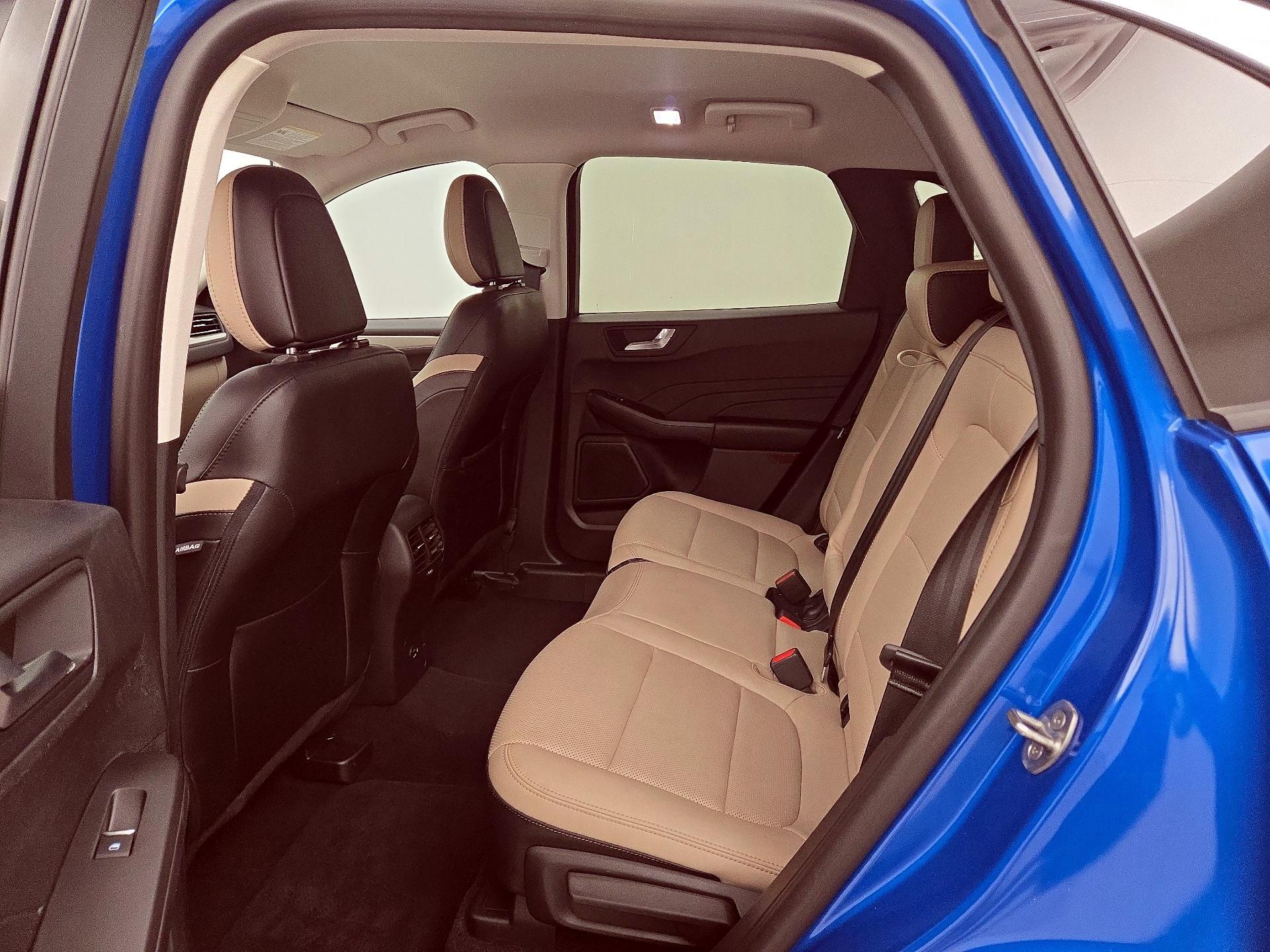 Thumbnail: 2021 Ford Escape - 20