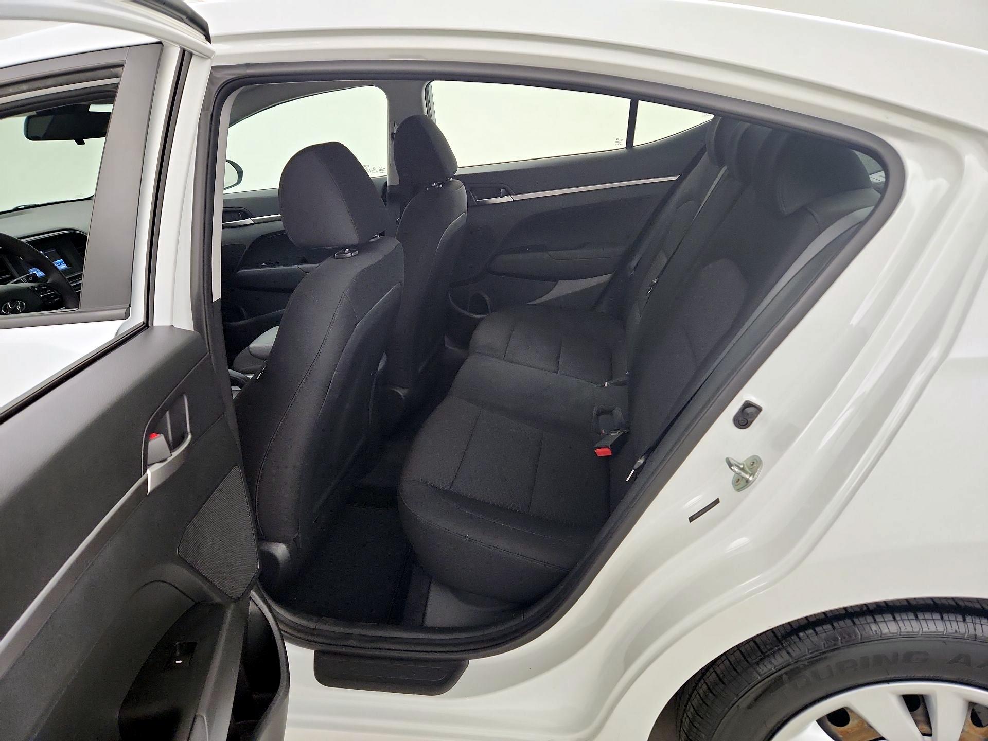 Thumbnail: 2020 Hyundai Elantra - 19