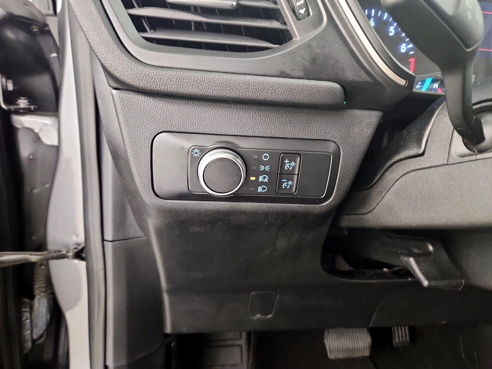 Thumbnail: 2022 Ford Escape - 13