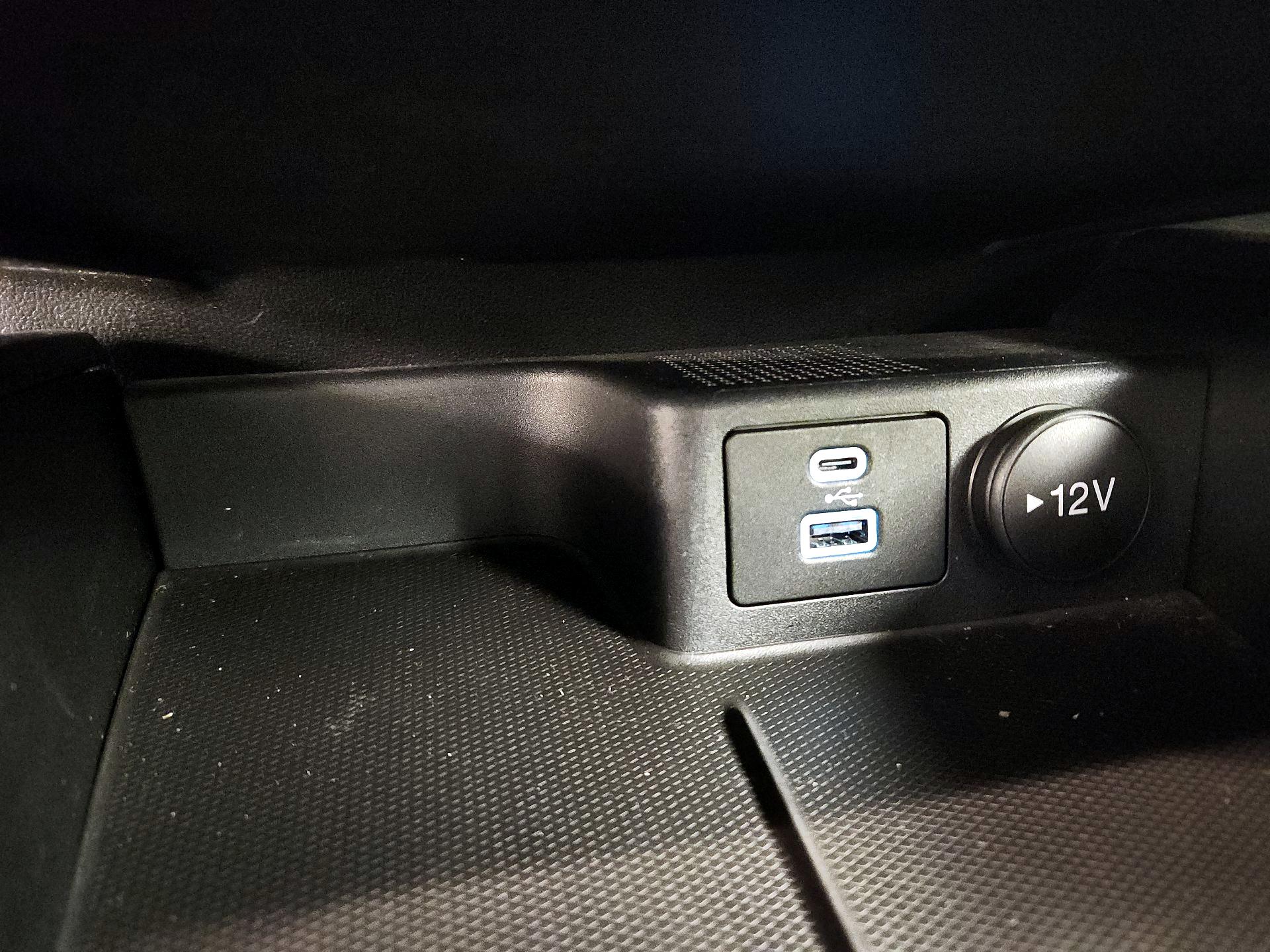 Thumbnail: 2022 Ford Escape - 19