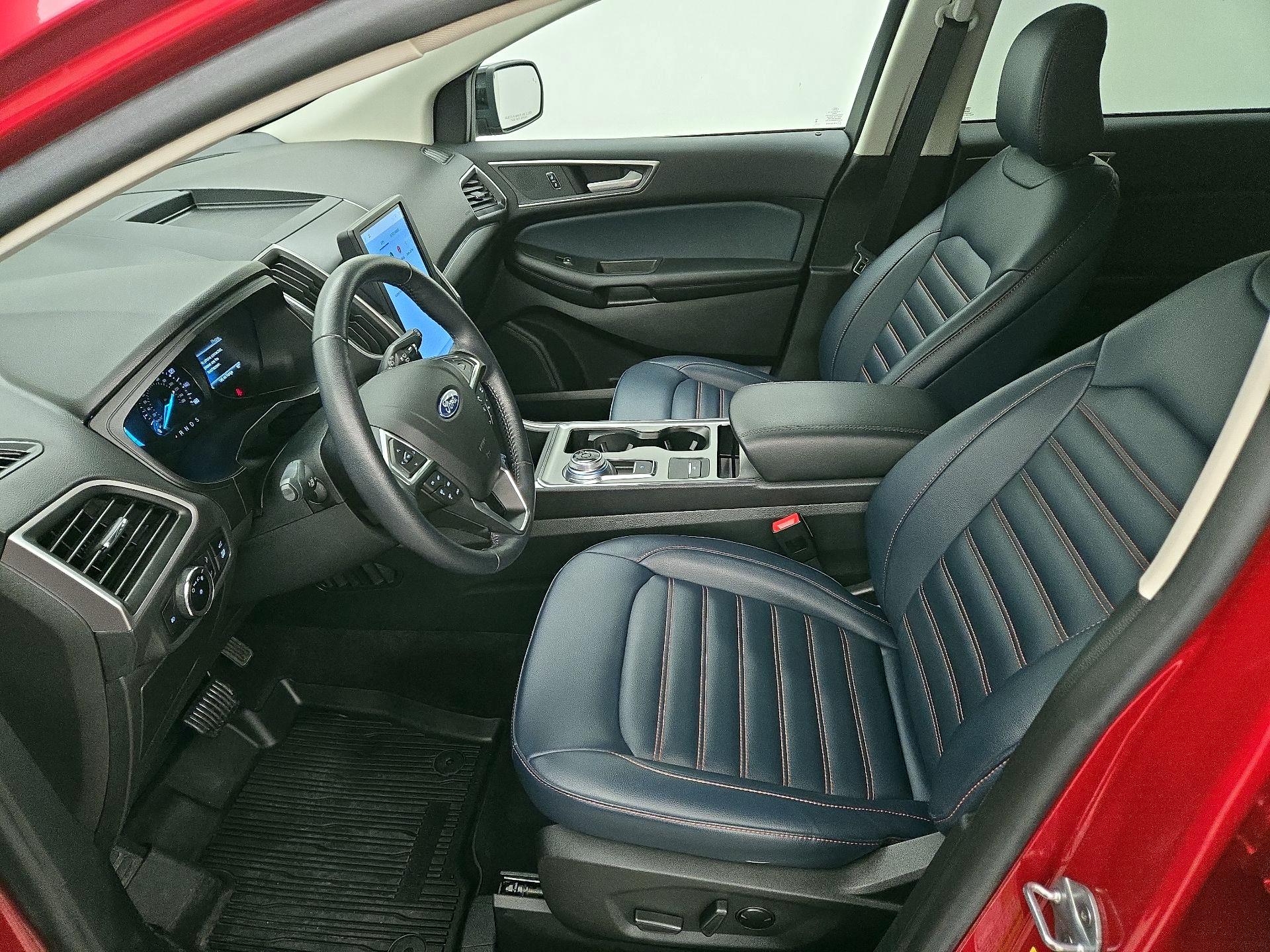 Thumbnail: 2023 Ford Edge - 11