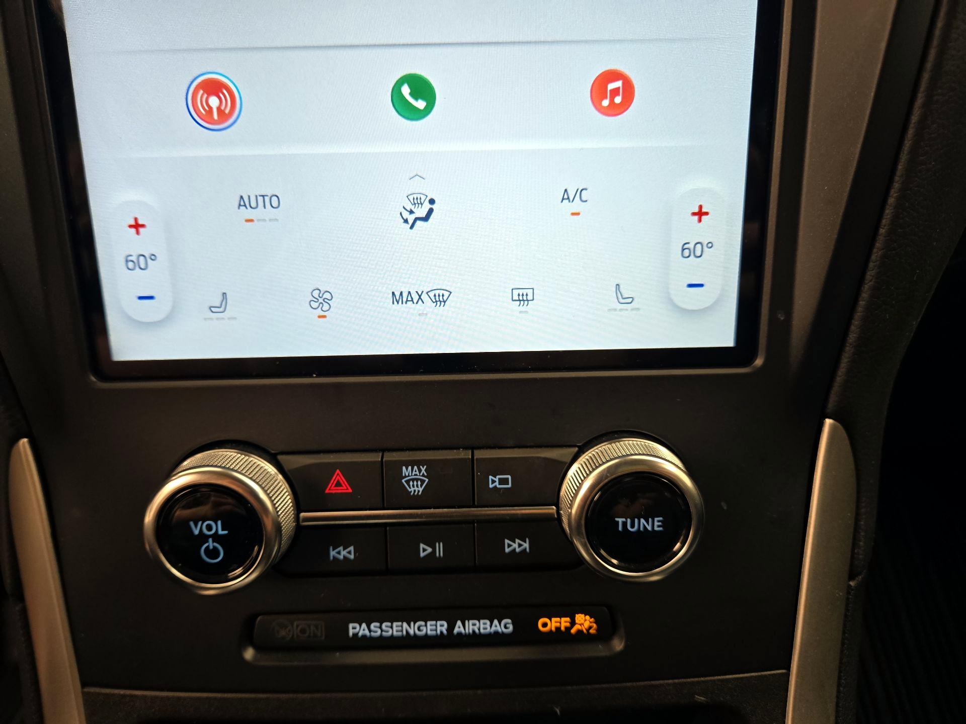 Thumbnail: 2023 Ford Edge - 16