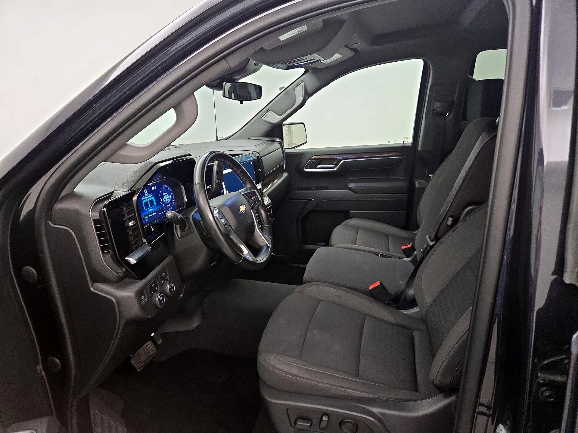 Thumbnail: 2023 Chevrolet Silverado 1500 - 11