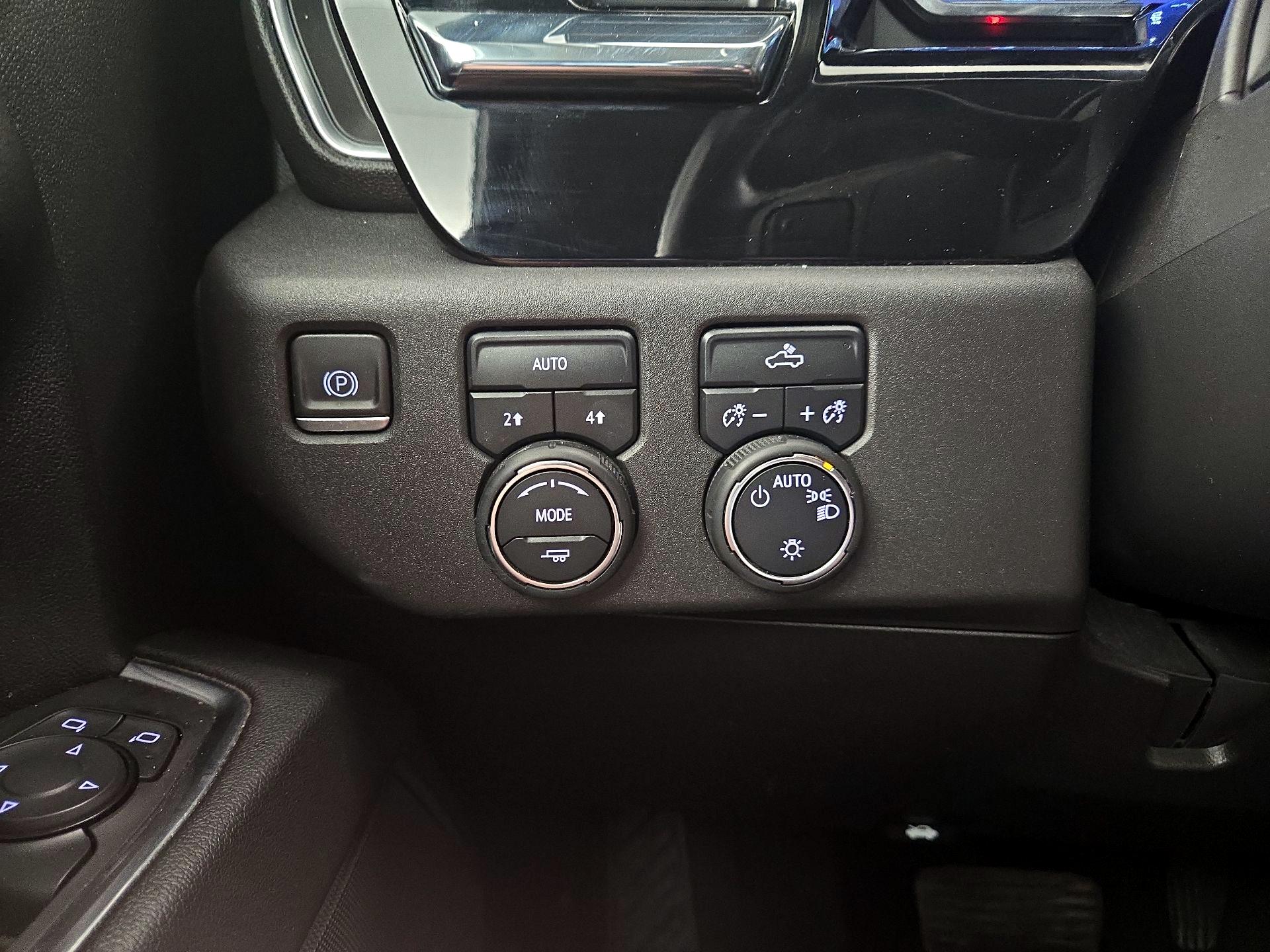 Thumbnail: 2023 Chevrolet Silverado 1500 - 13