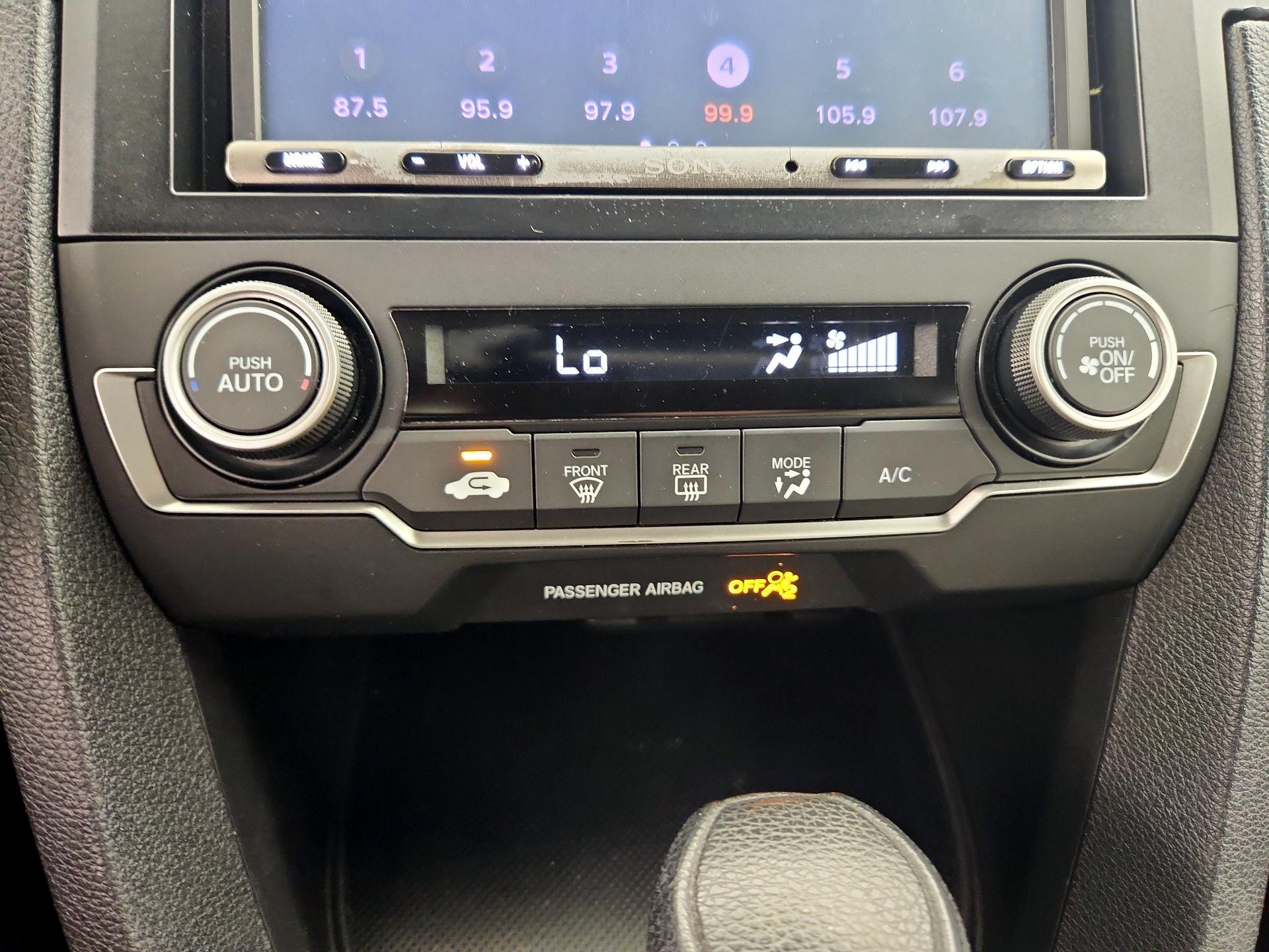 Thumbnail: 2018 Honda Civic - 16