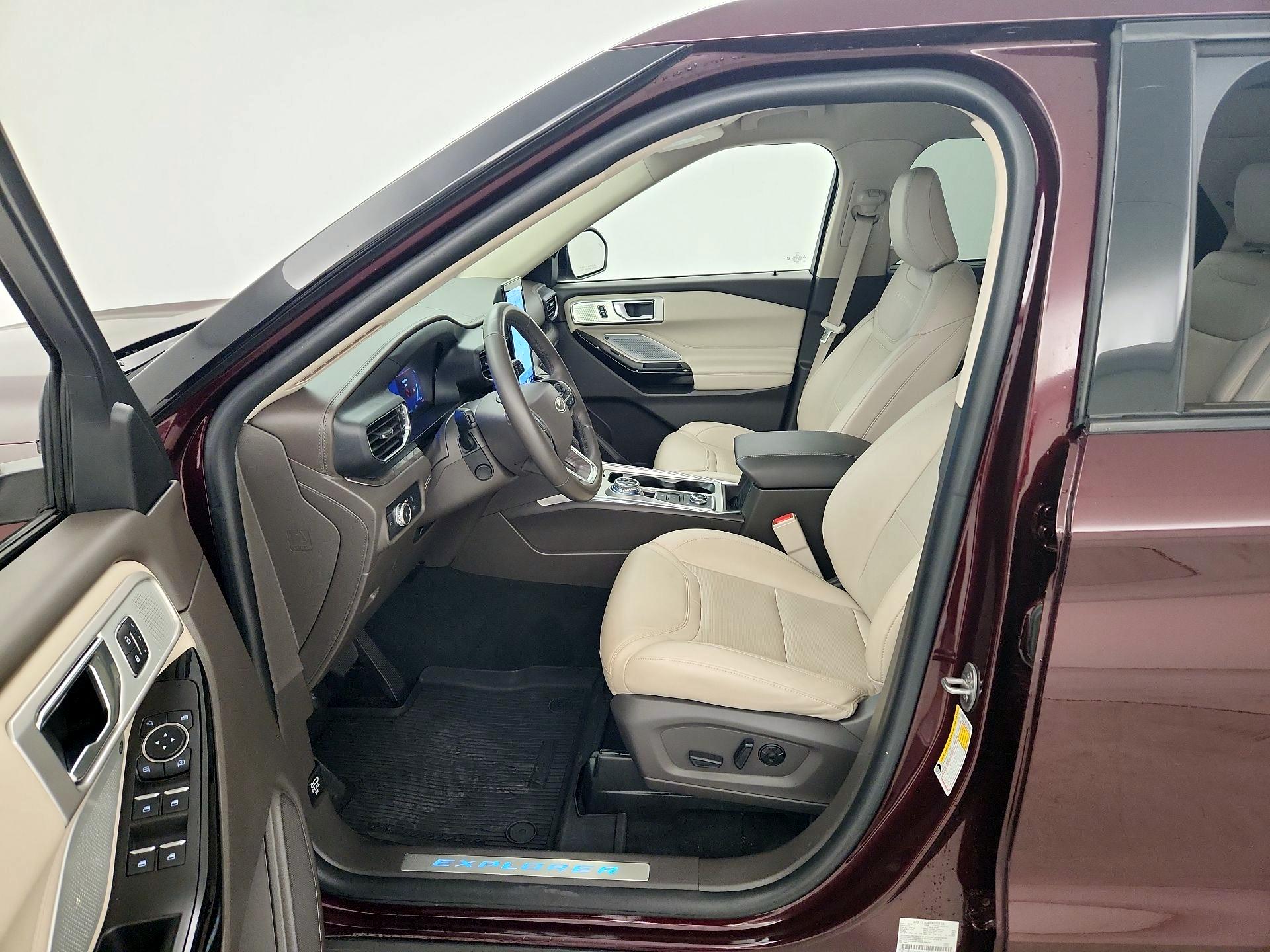 Thumbnail: 2022 Ford Explorer - 11