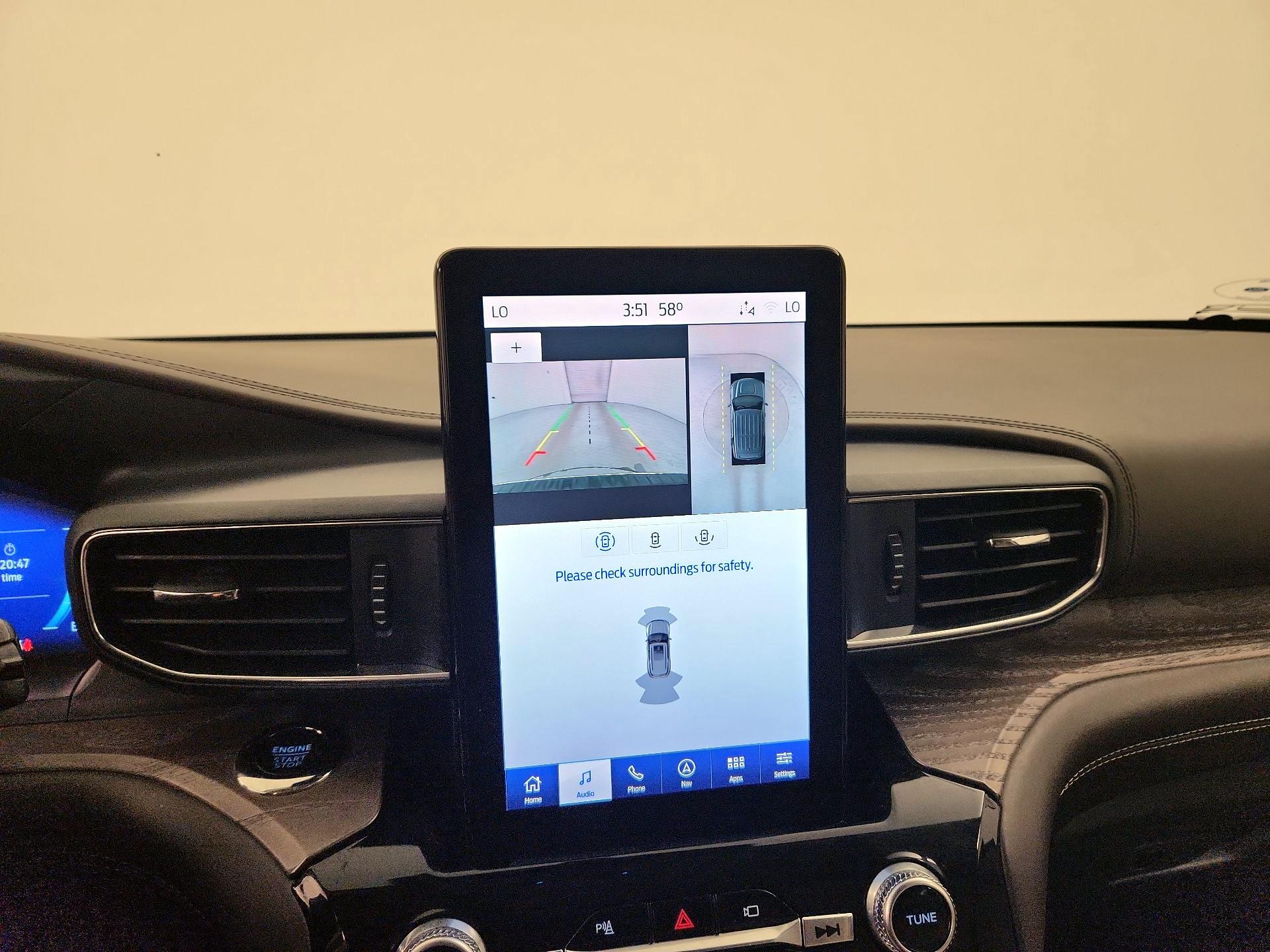 Thumbnail: 2022 Ford Explorer - 15