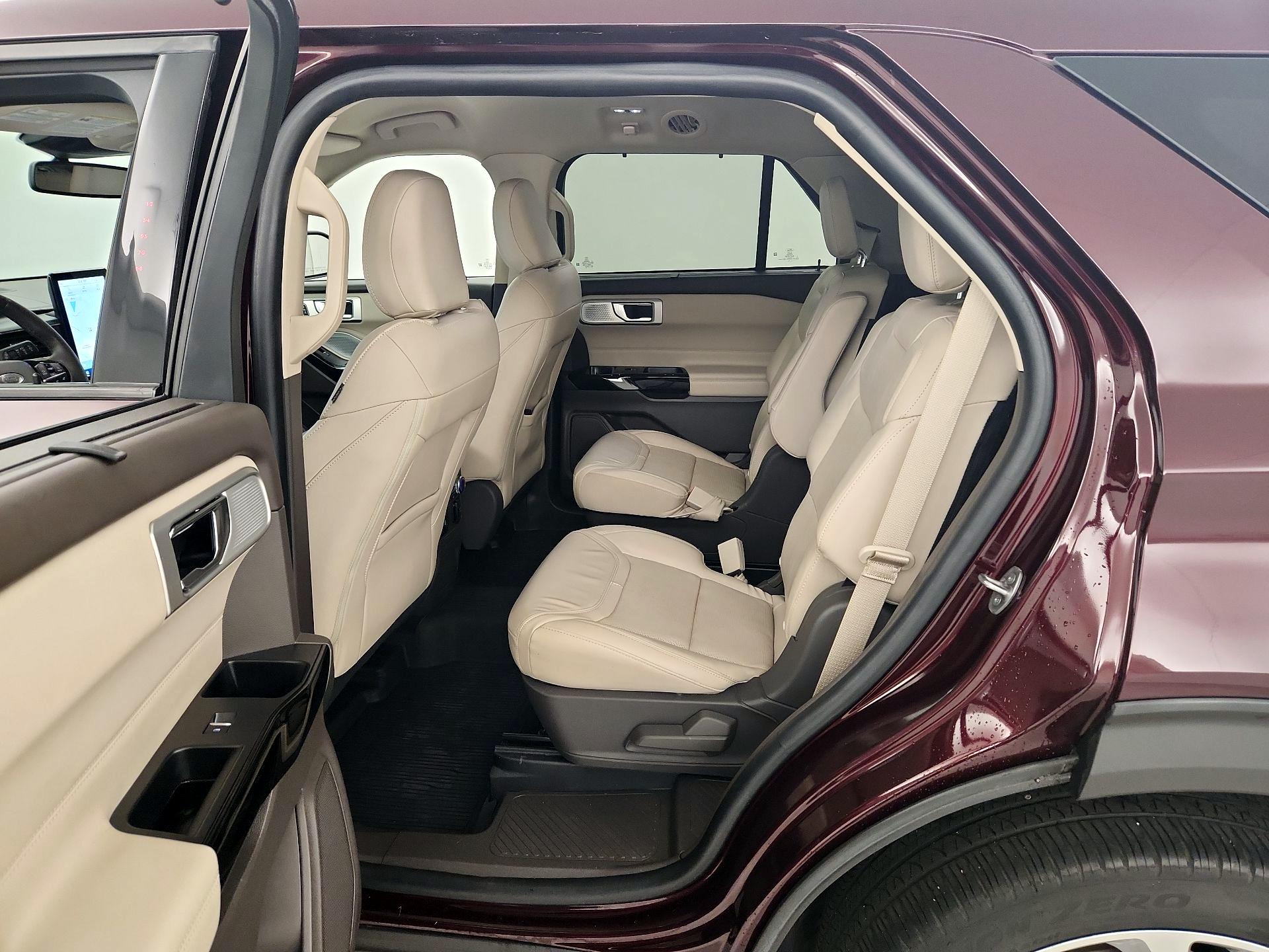 Thumbnail: 2022 Ford Explorer - 20