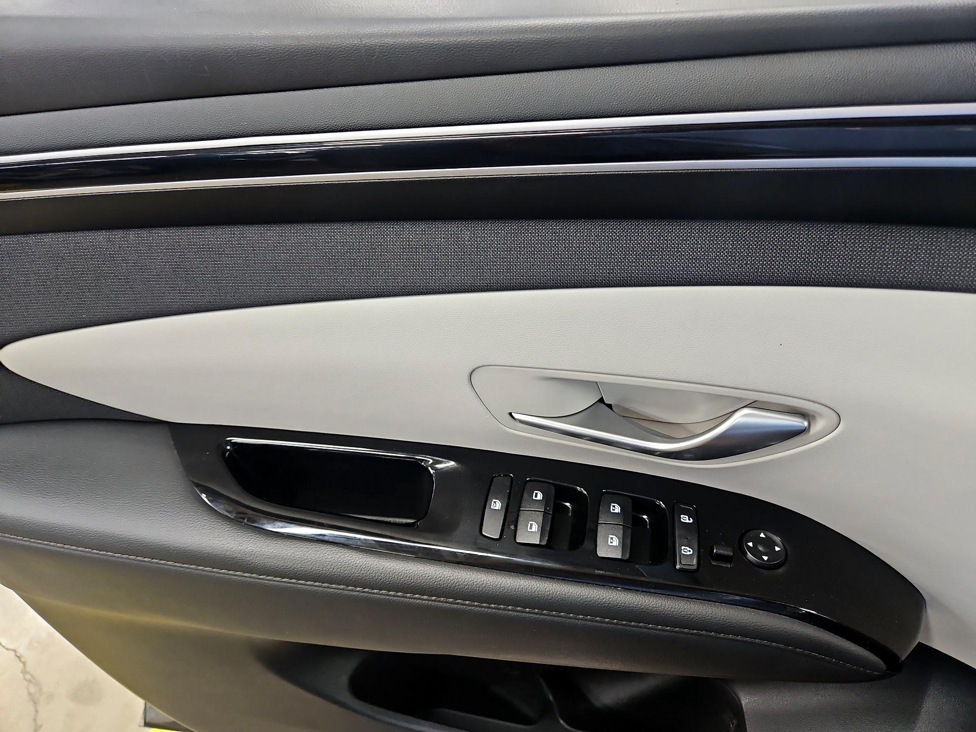 Thumbnail: 2023 Hyundai Tucson - 12