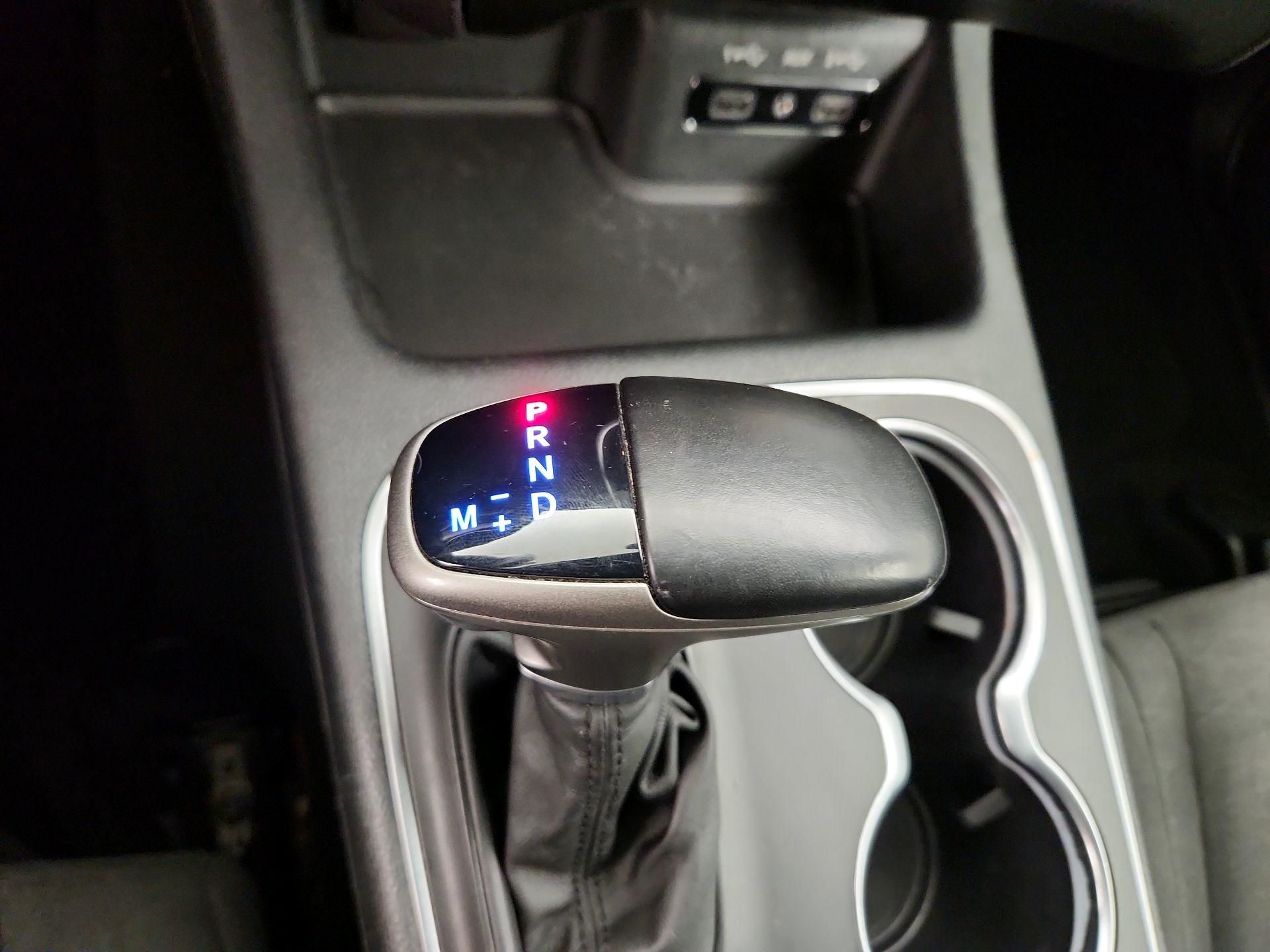 Thumbnail: 2019 Dodge Durango - 17