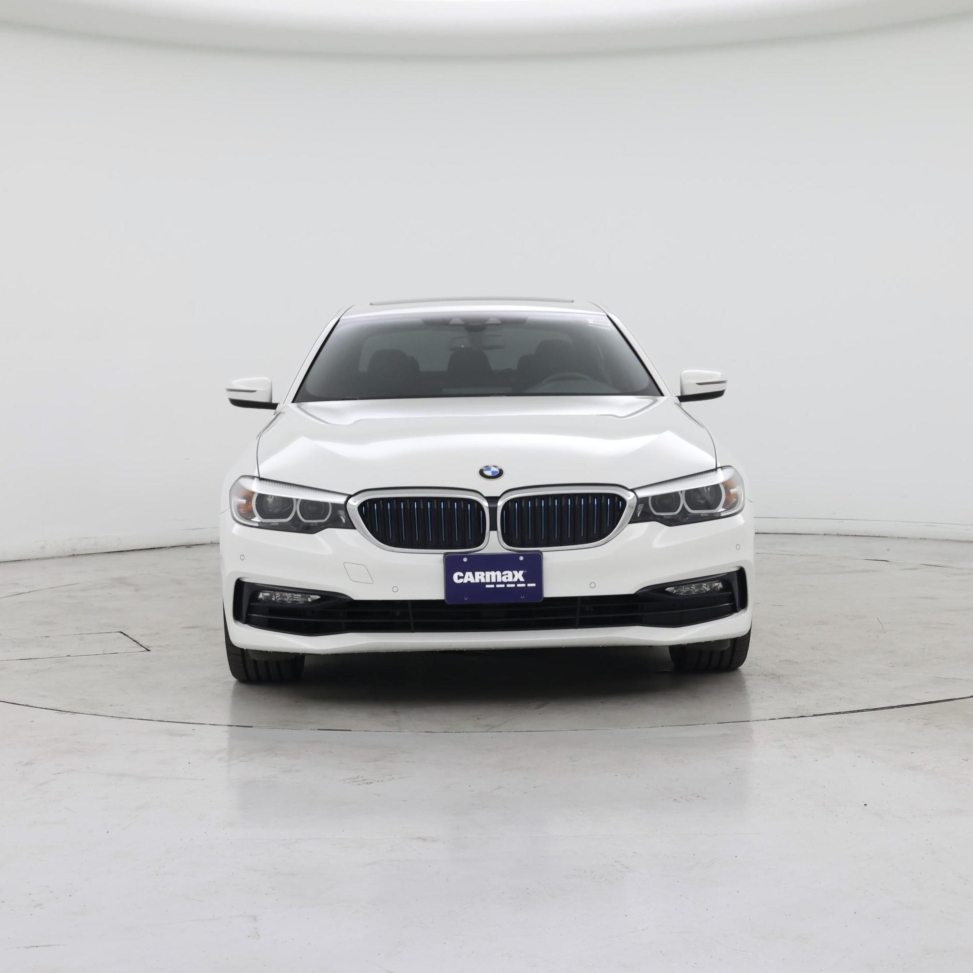 Thumbnail: 2018 BMW 5 Series - 5